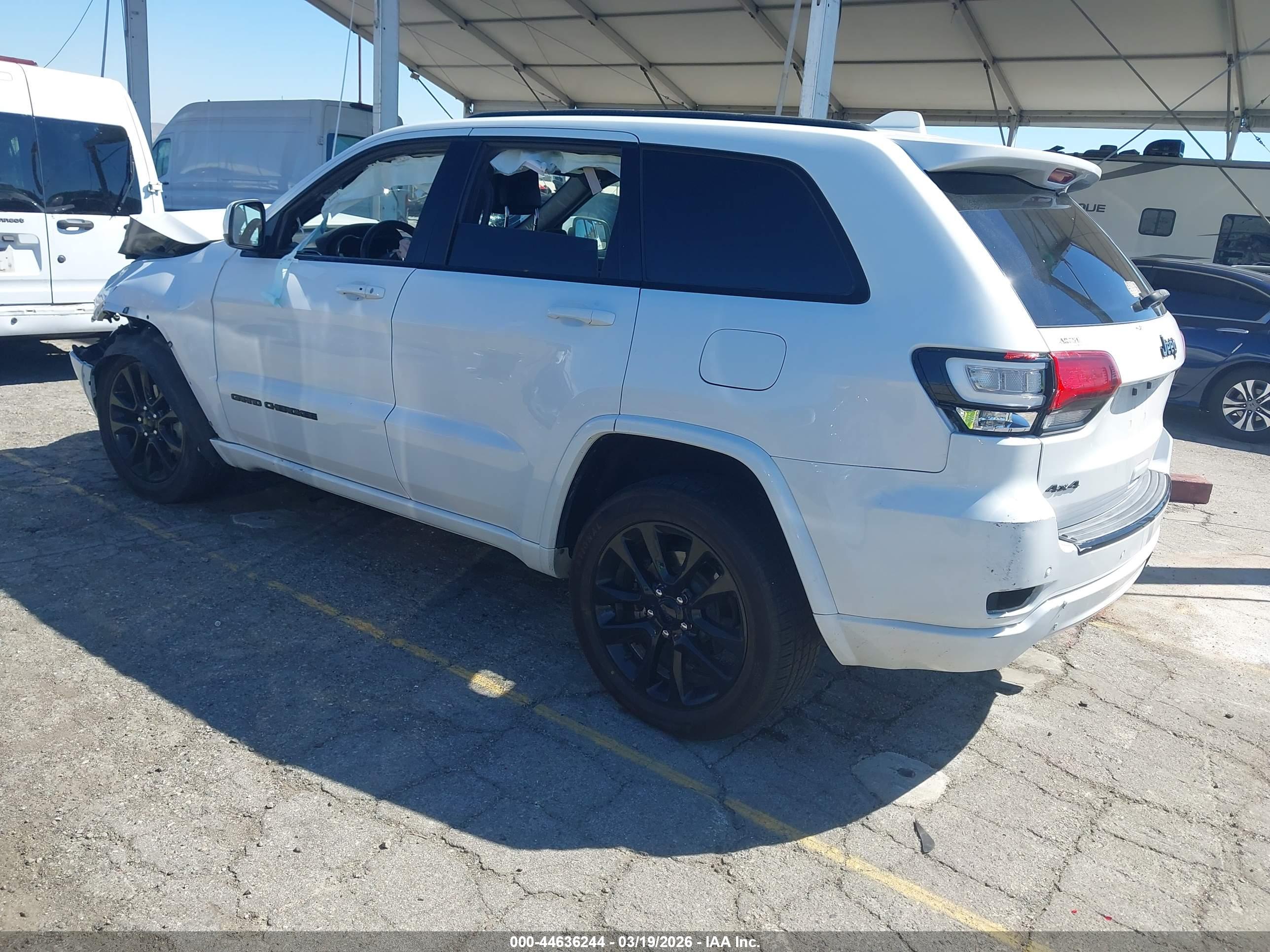 JEEP GRAND image 3