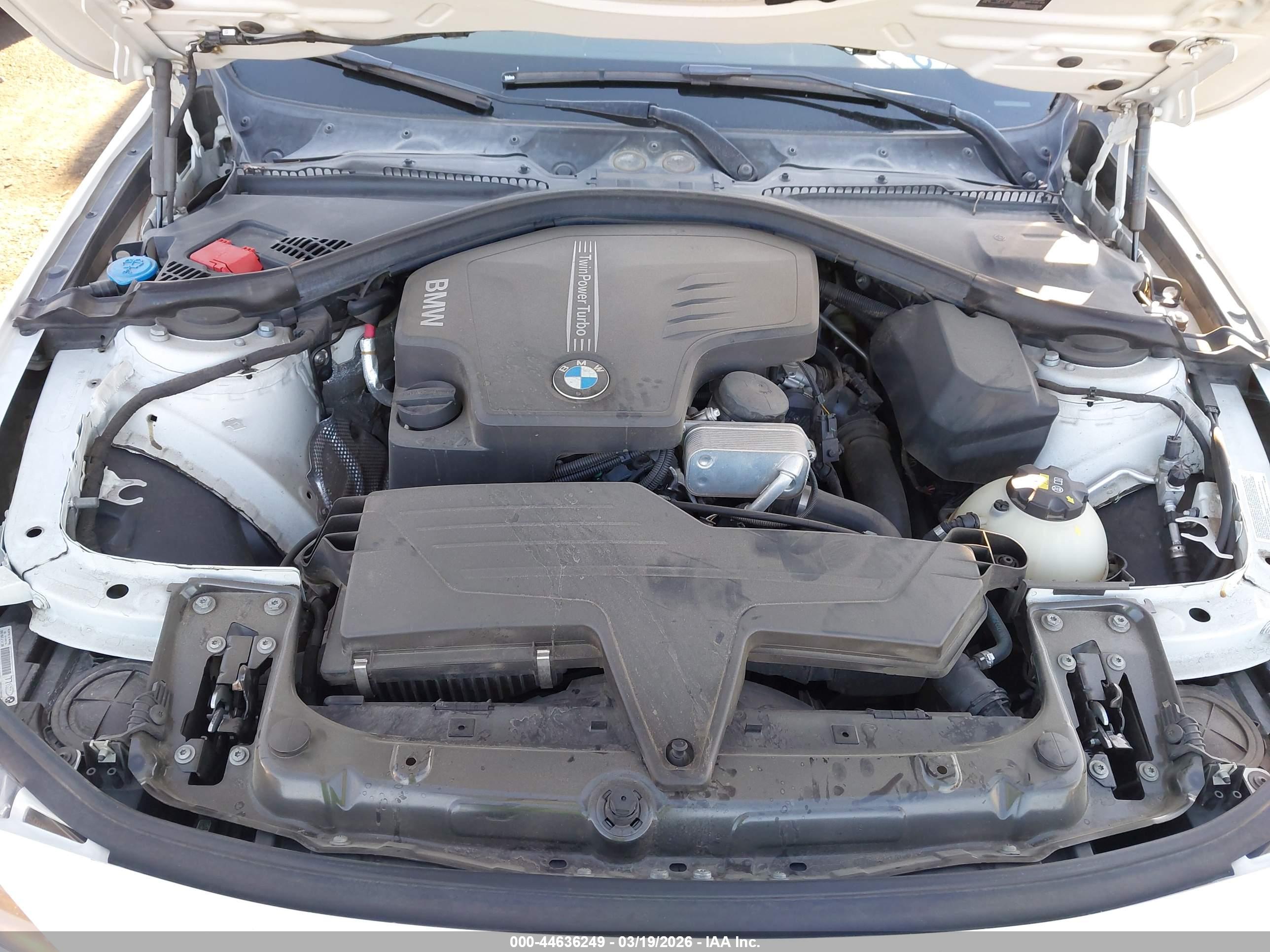 BMW 320I image 10
