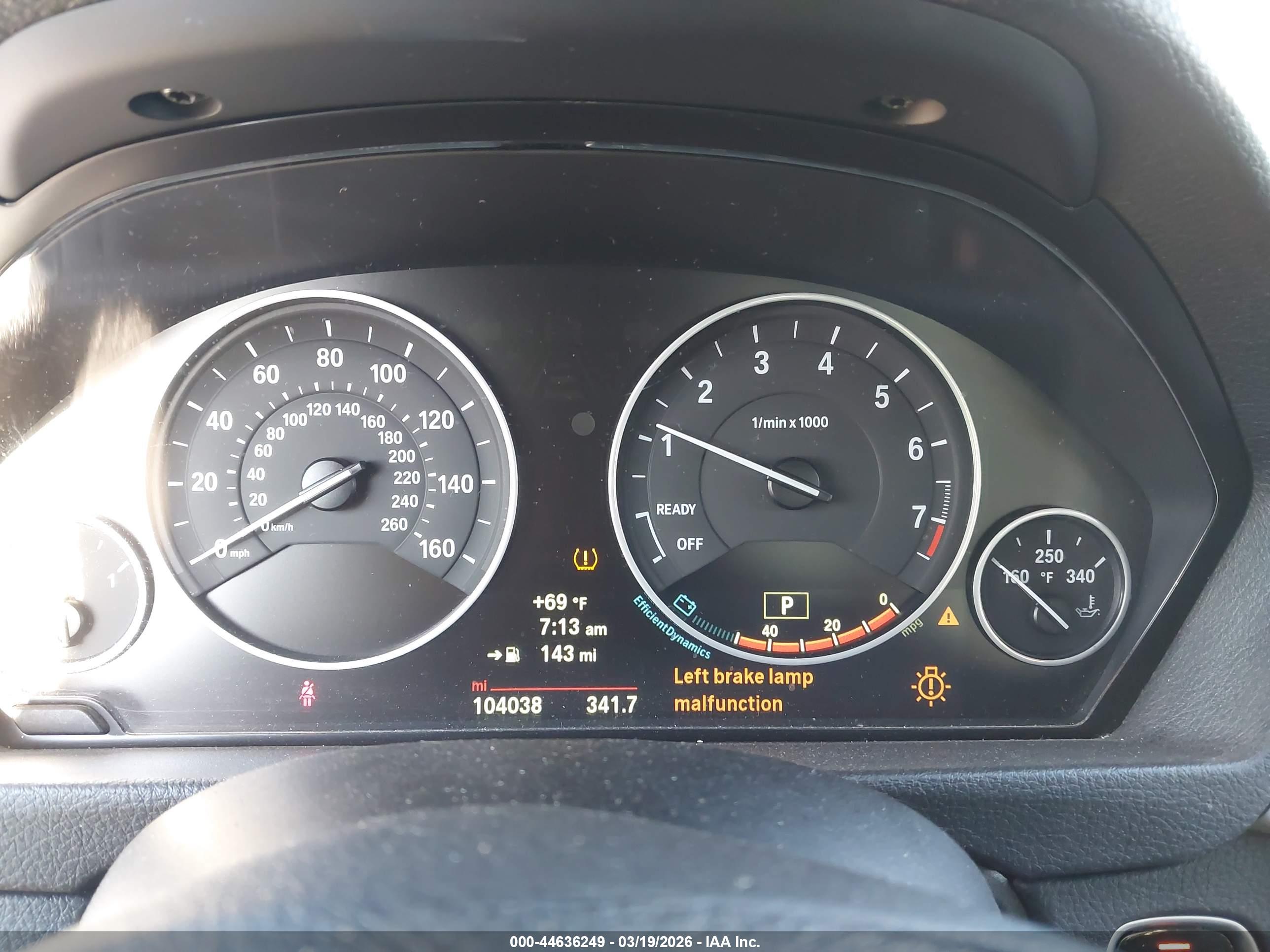 BMW 320I image 7