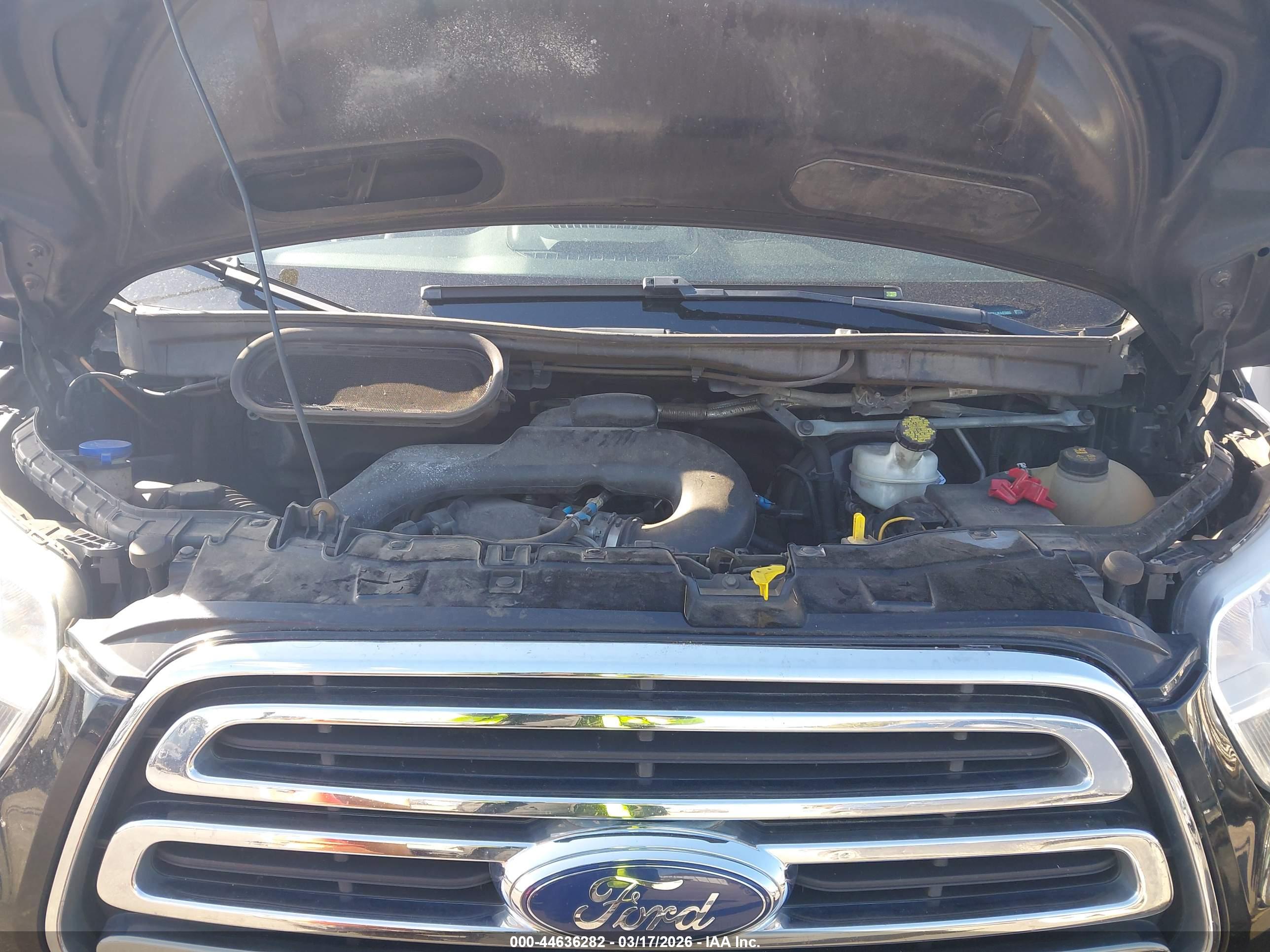 FORD TRANSIT-350 image 10