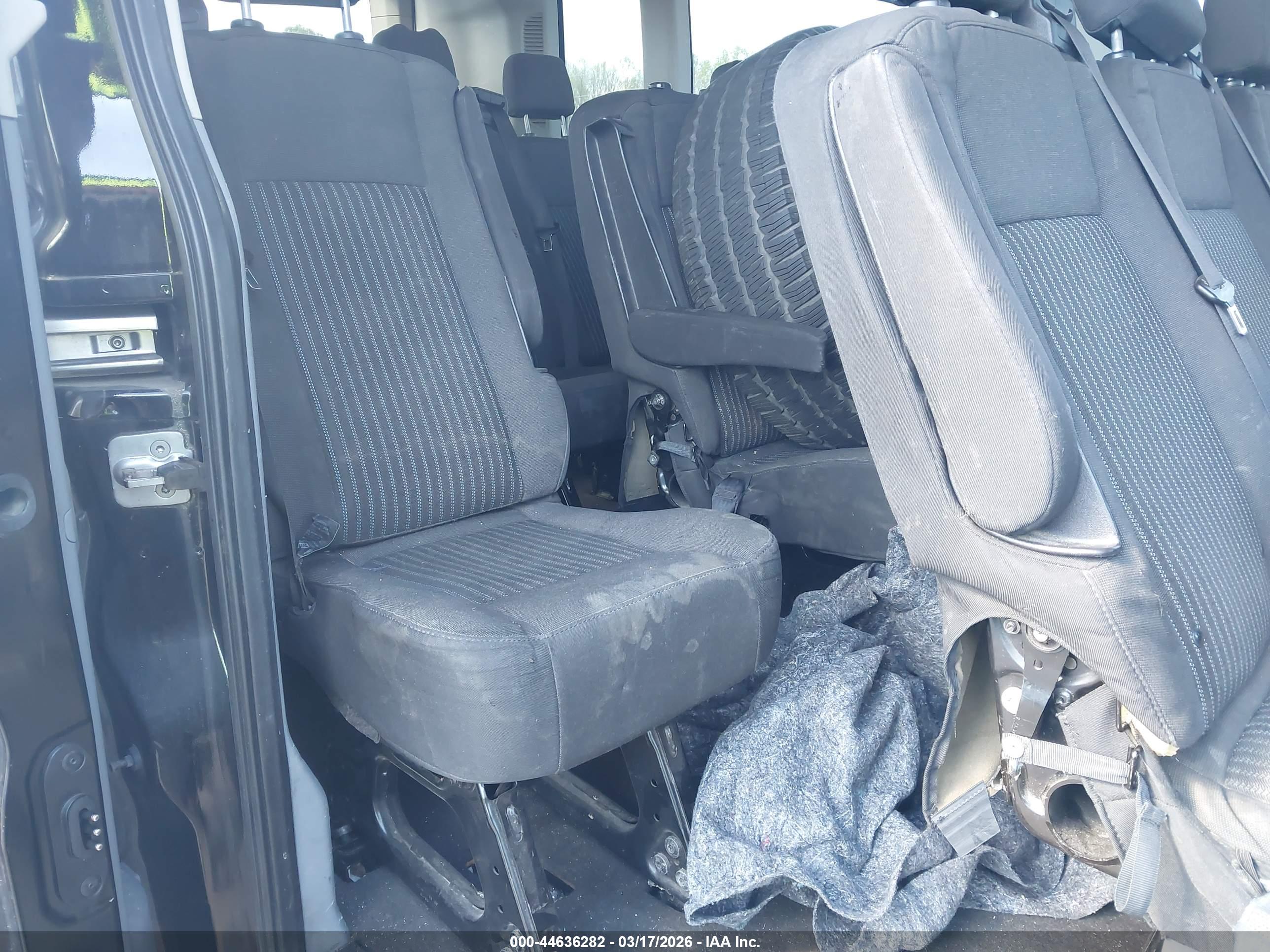 FORD TRANSIT-350 image 8