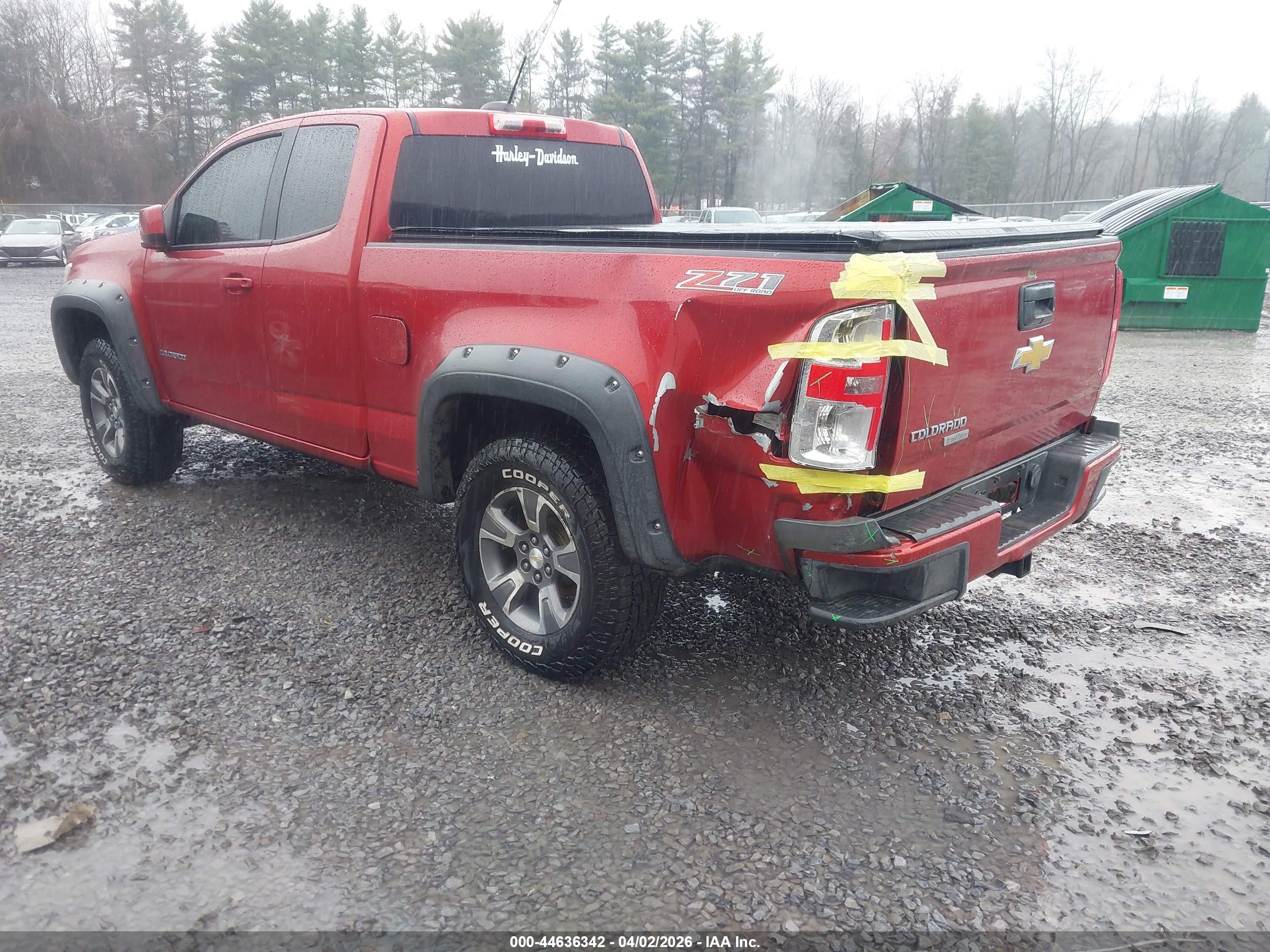 CHEVROLET COLORADO image 3