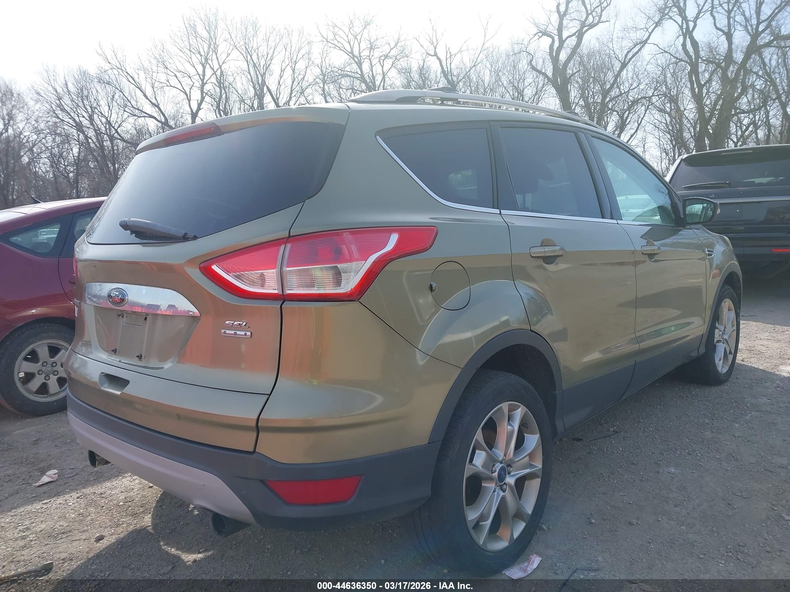 FORD ESCAPE image 4