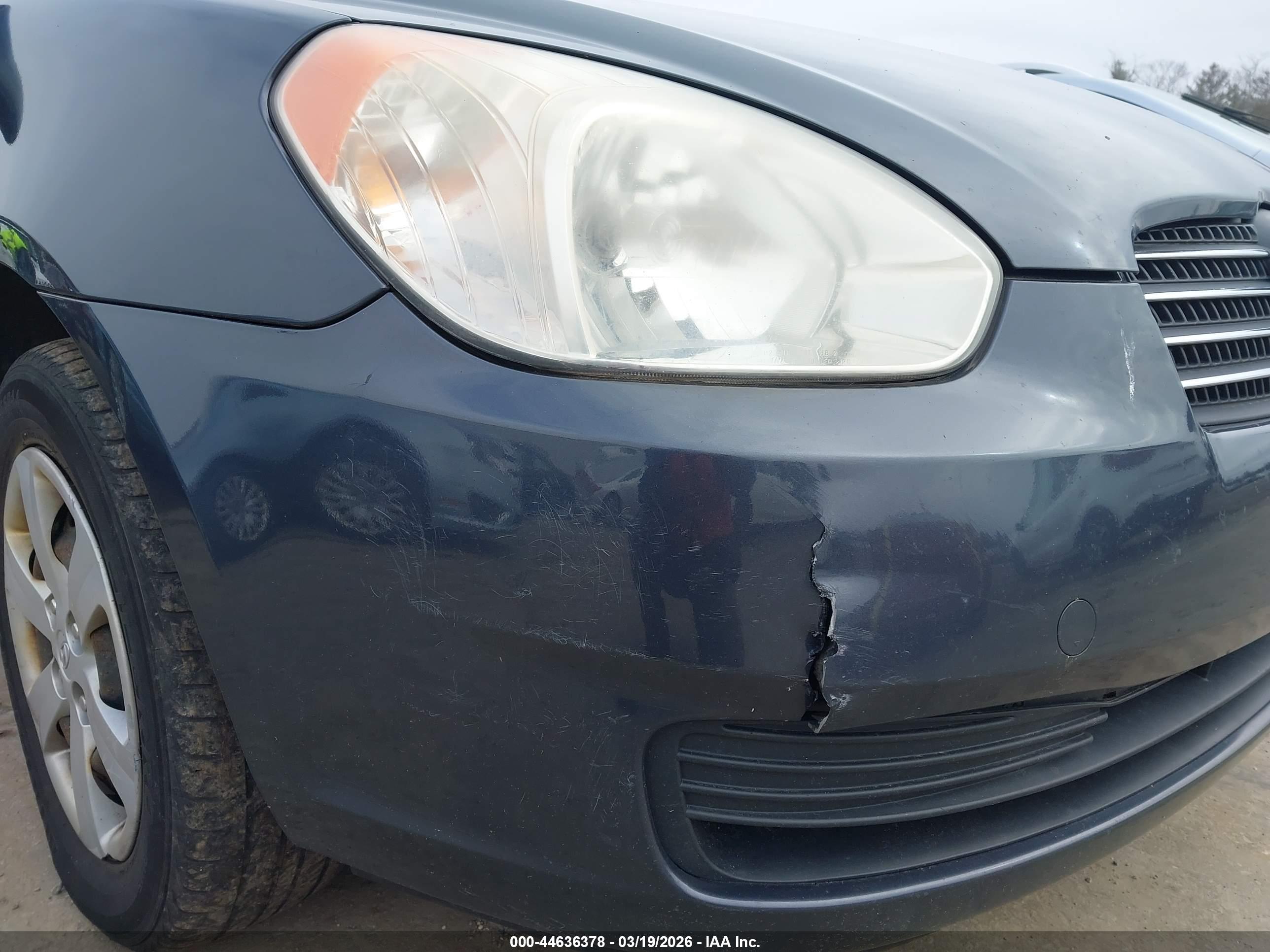 HYUNDAI ACCENT image 6