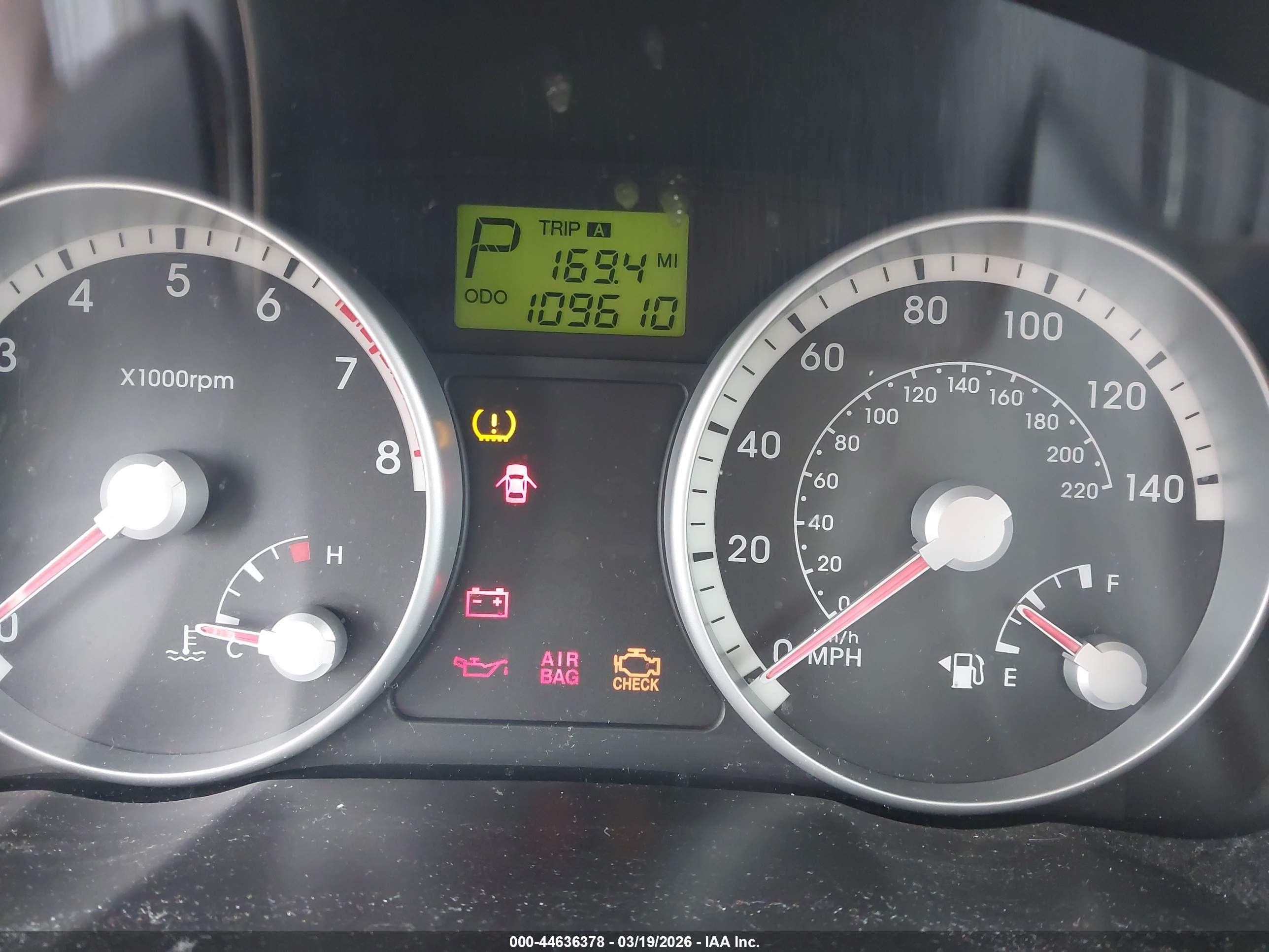 HYUNDAI ACCENT image 7