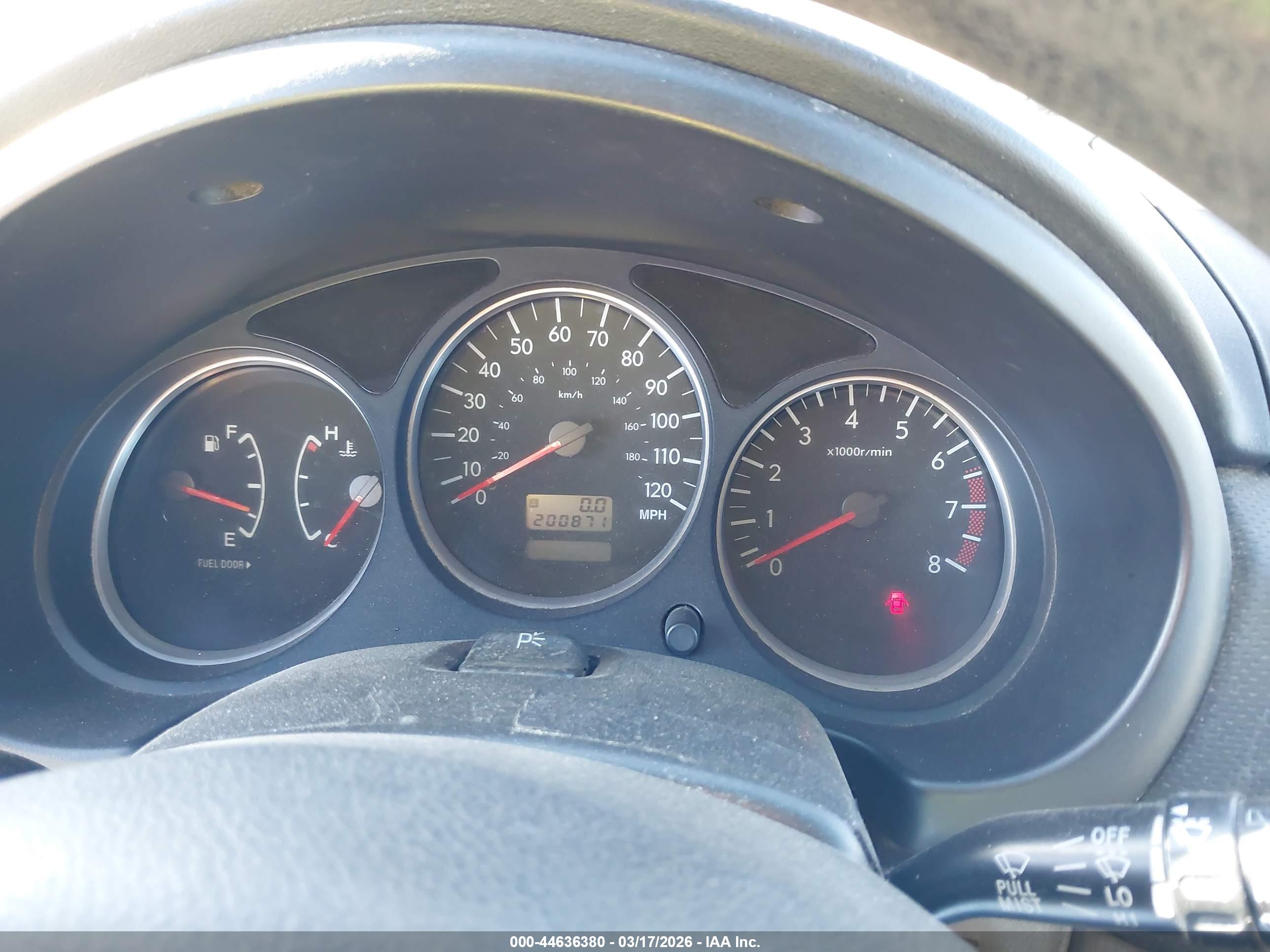 SUBARU FORESTER image 7