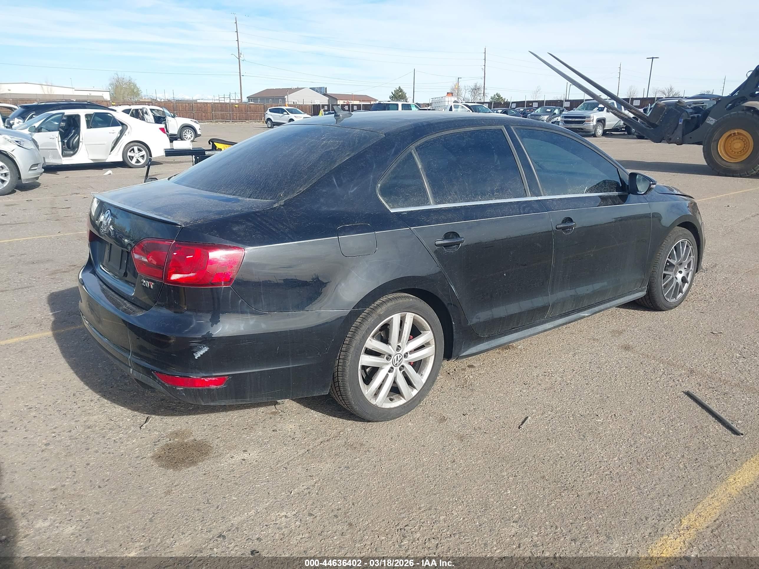 VOLKSWAGEN JETTA image 4
