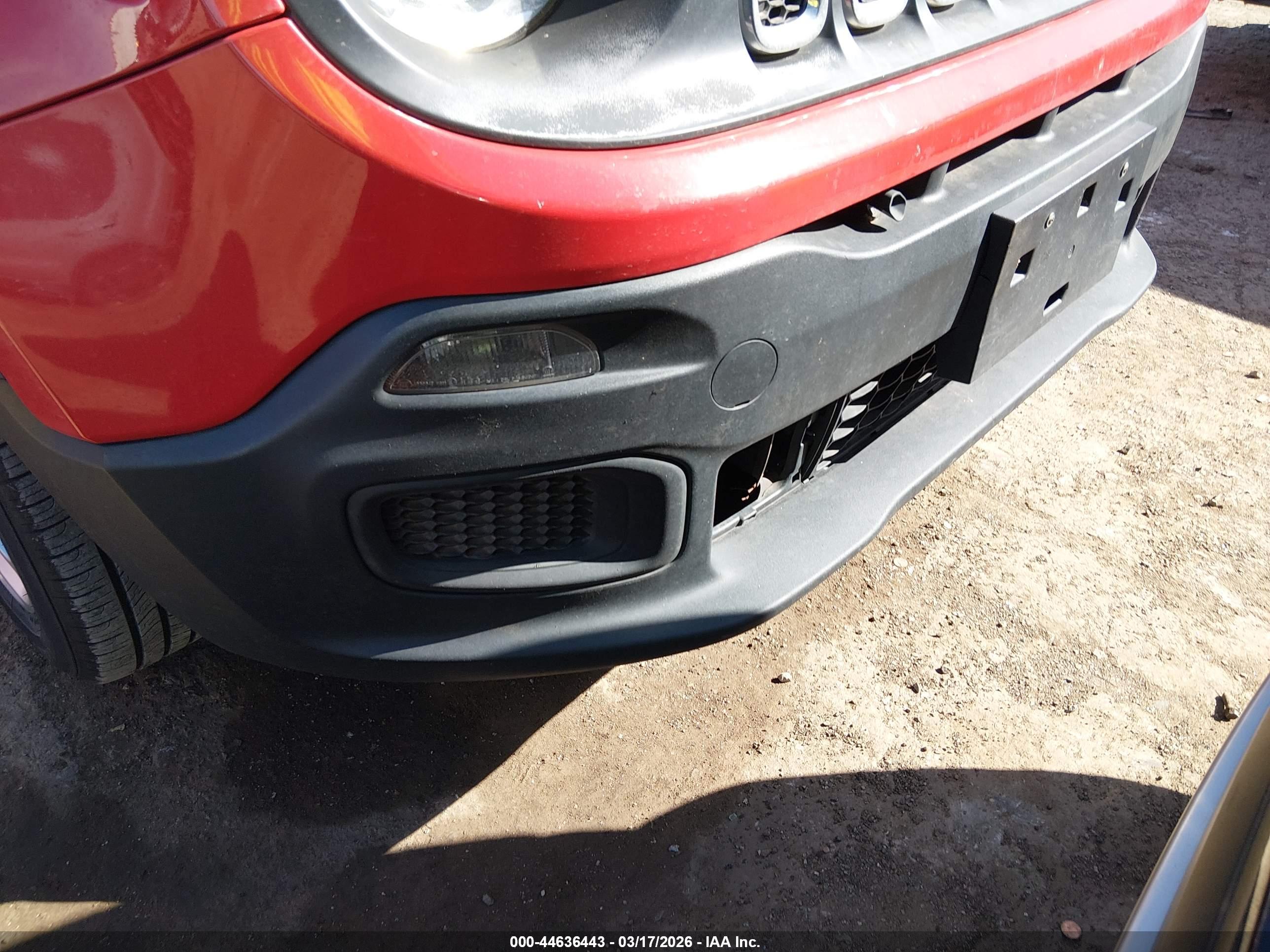 JEEP RENEGADE image 6