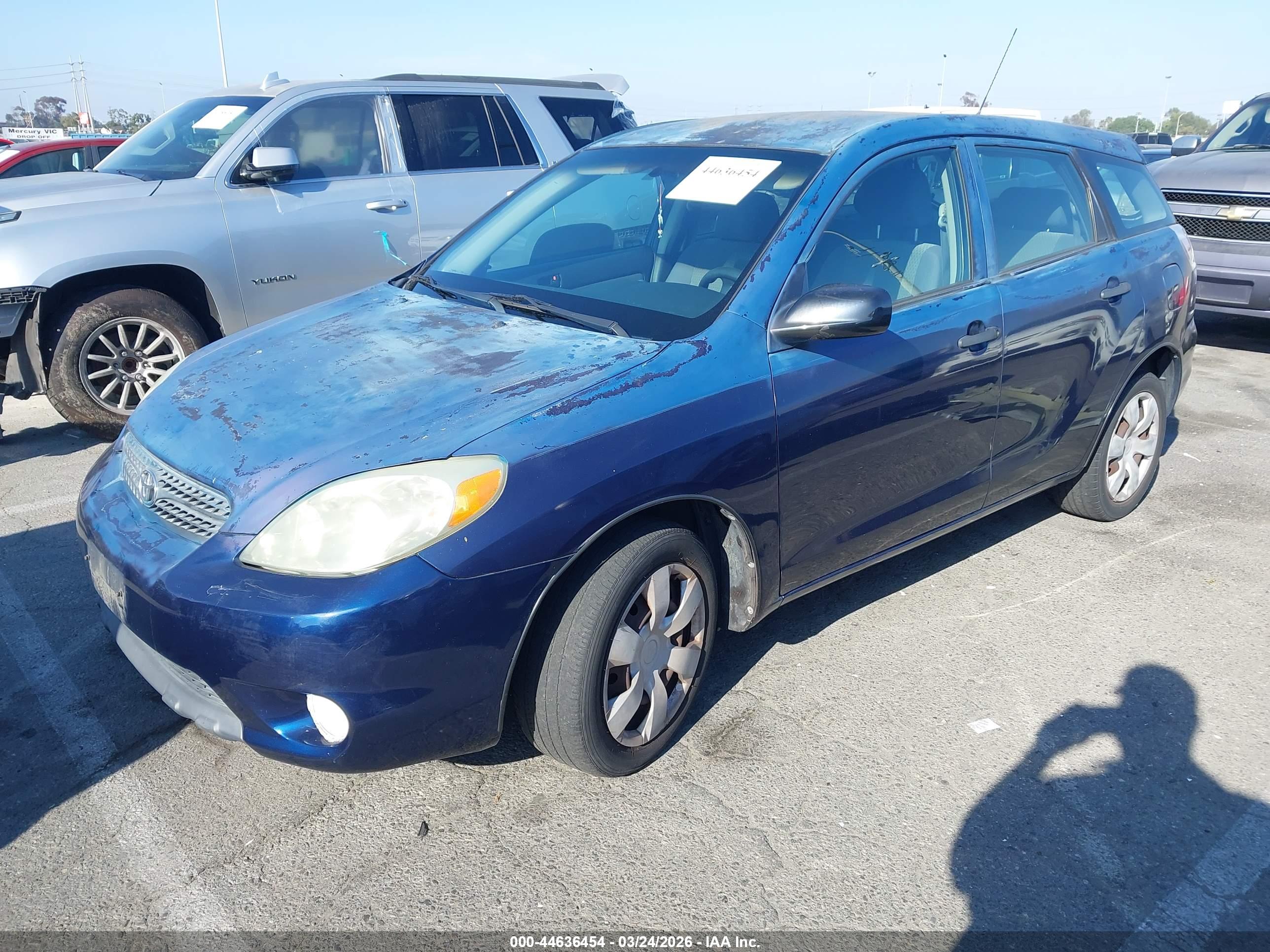 TOYOTA MATRIX image 2