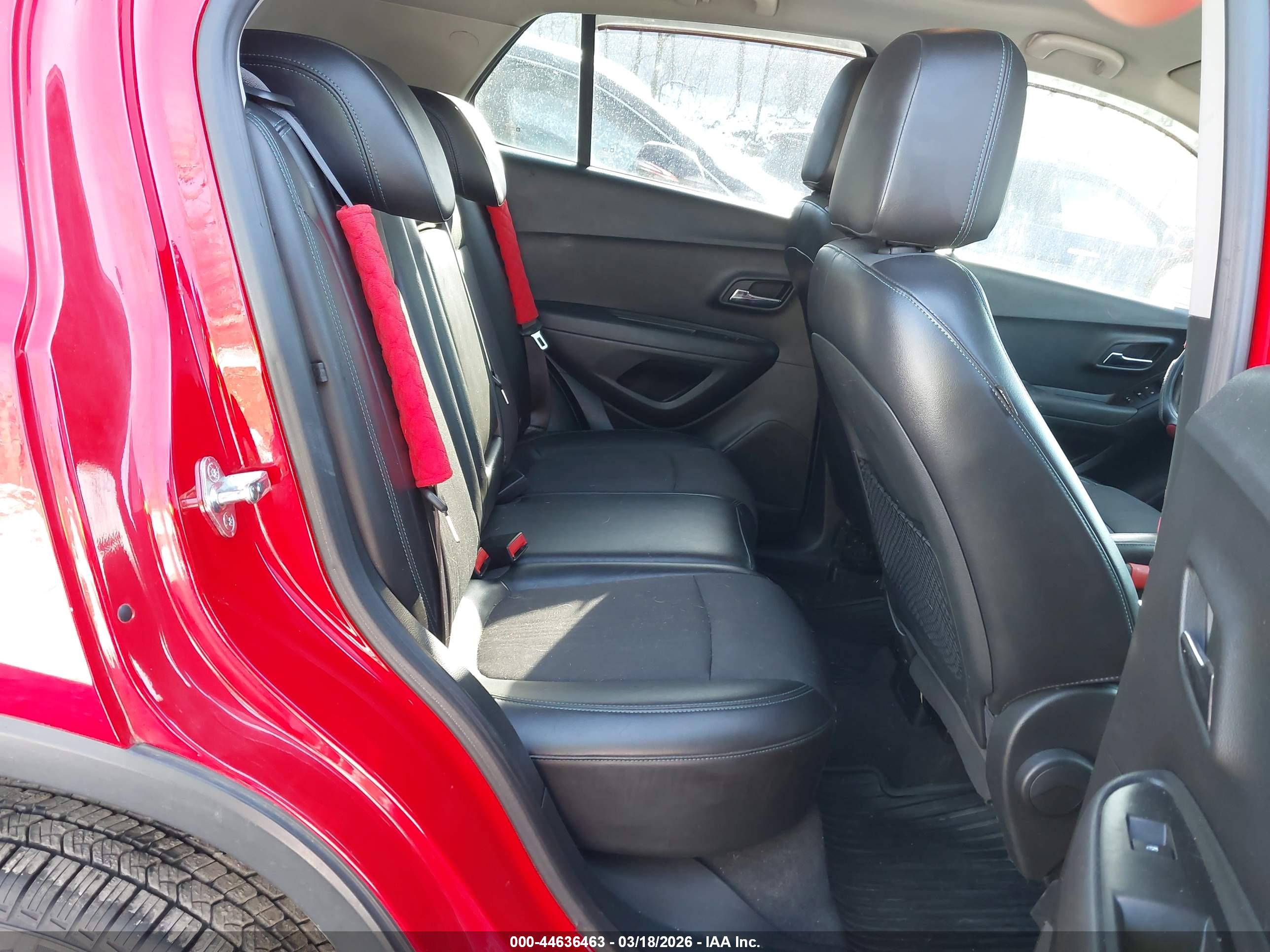 CHEVROLET TRAX image 8