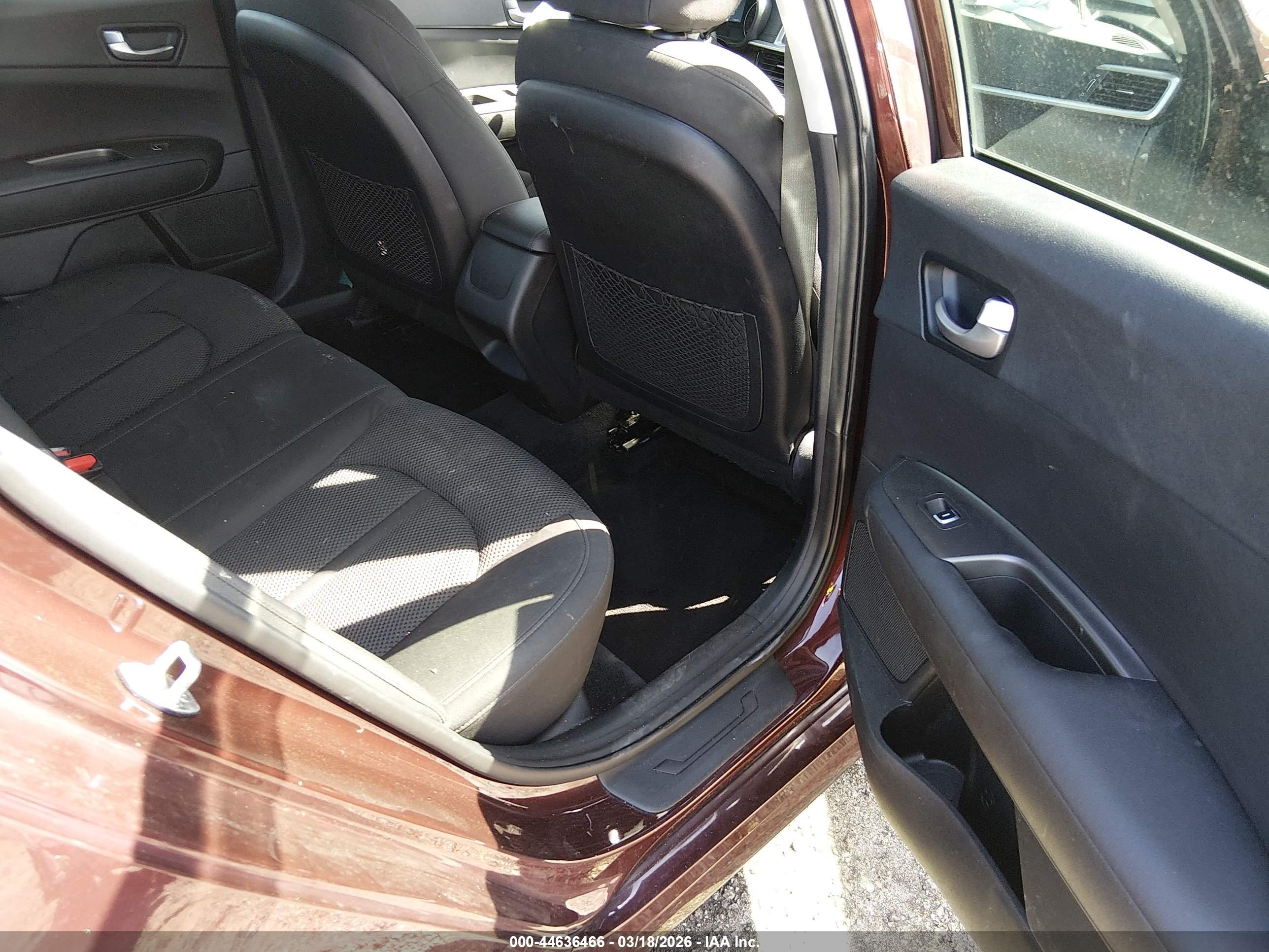 KIA OPTIMA image 8