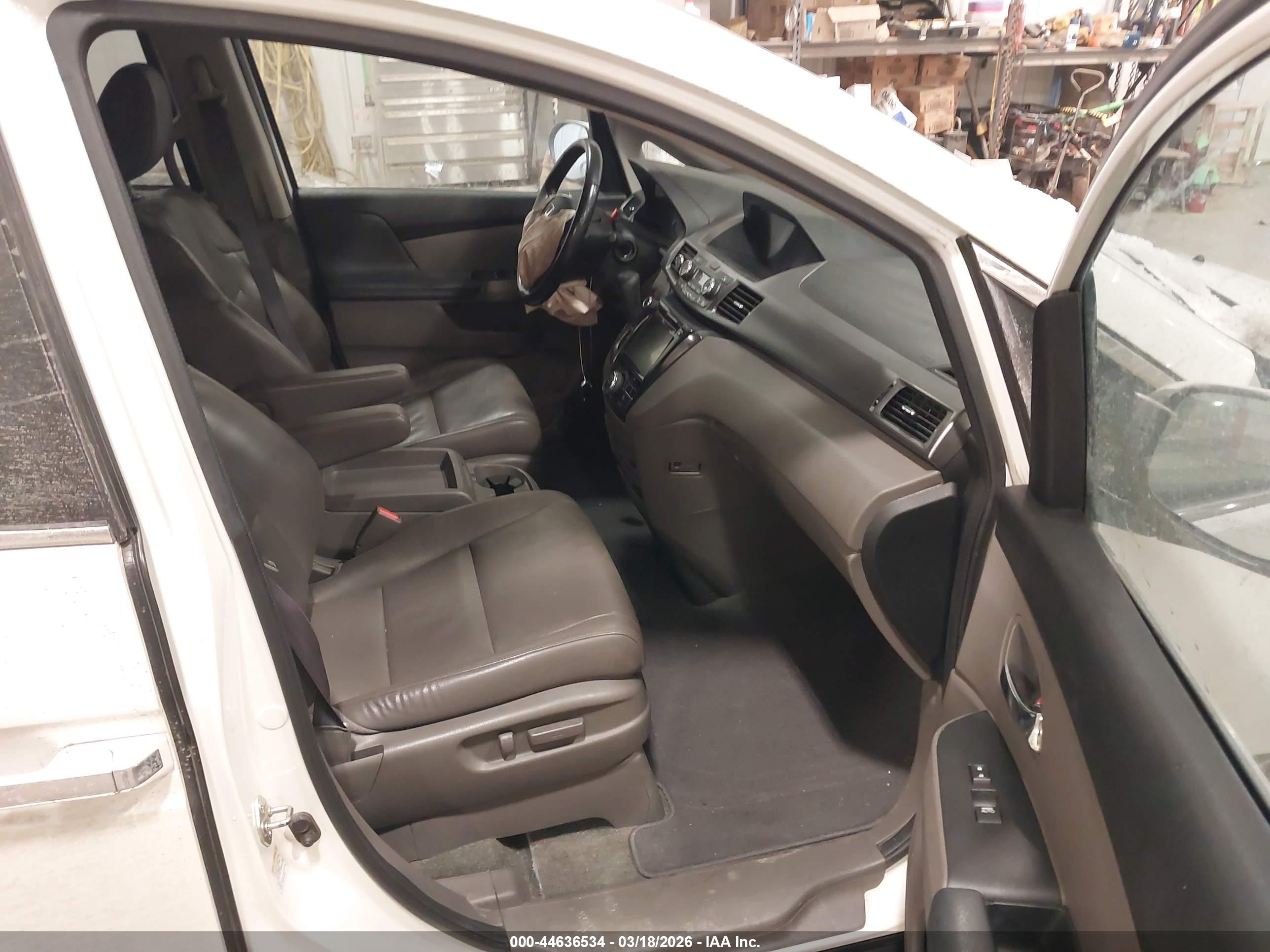 HONDA ODYSSEY image 5