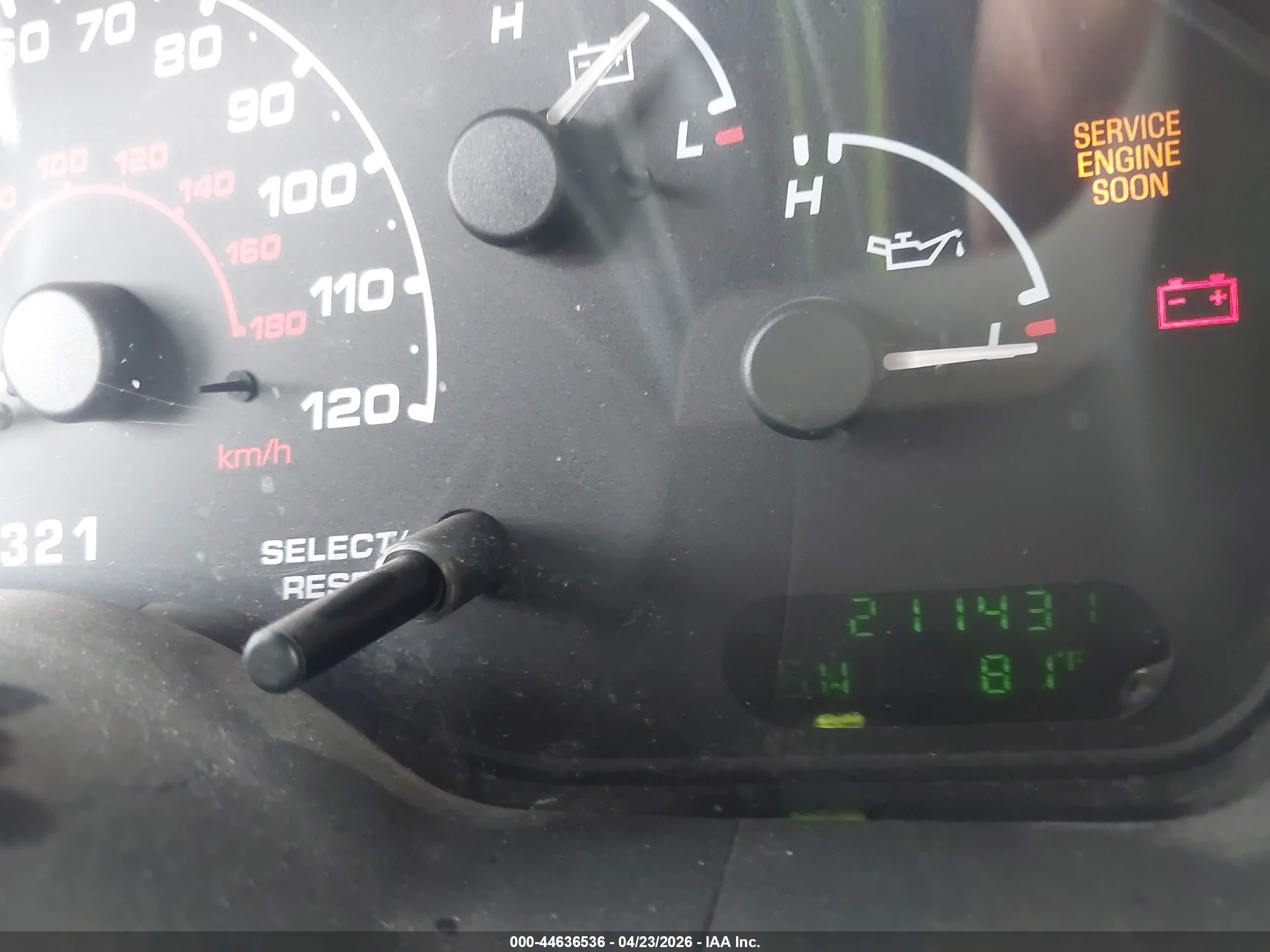 FORD EXPLORER image 7