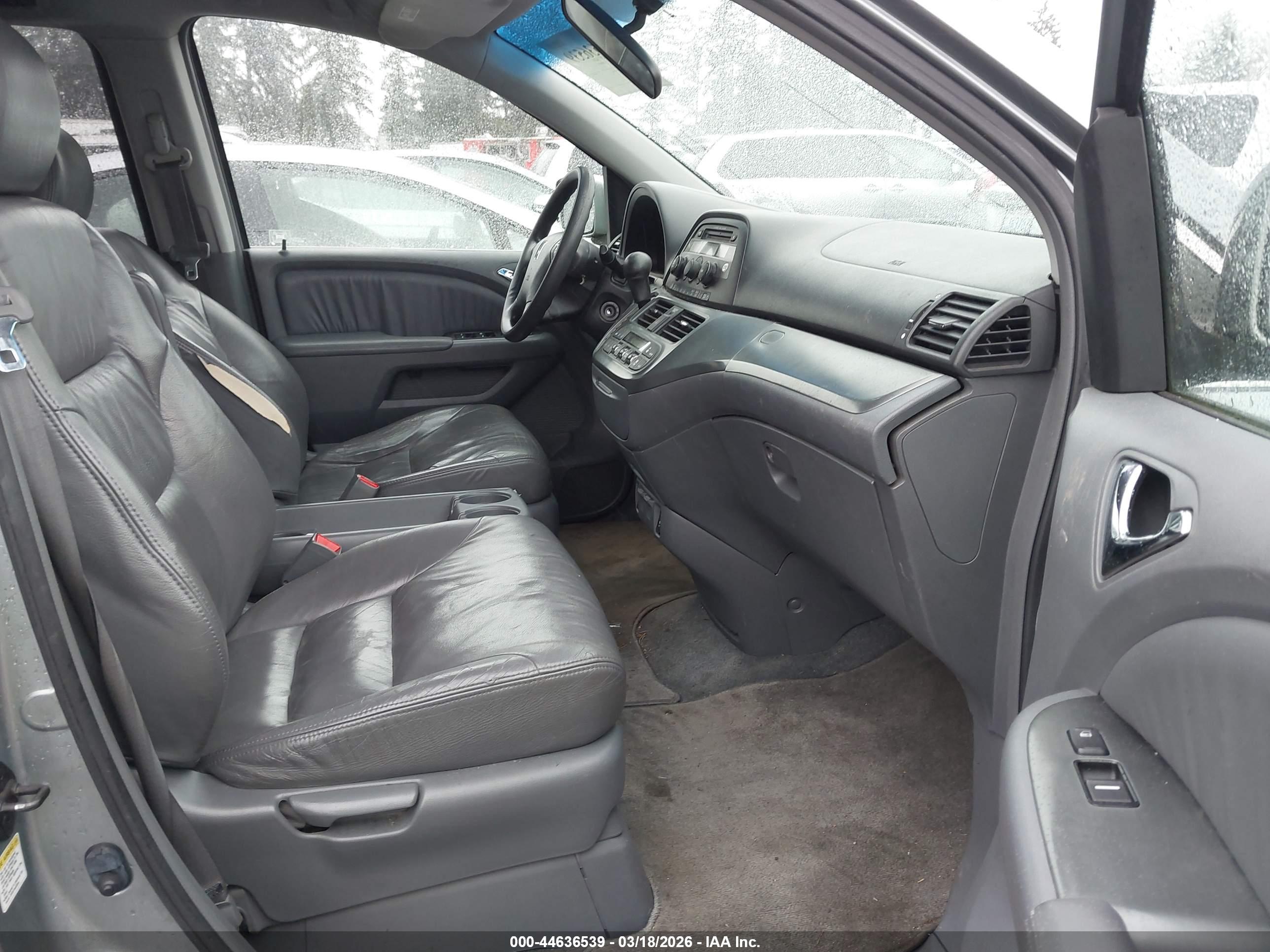 HONDA ODYSSEY image 5
