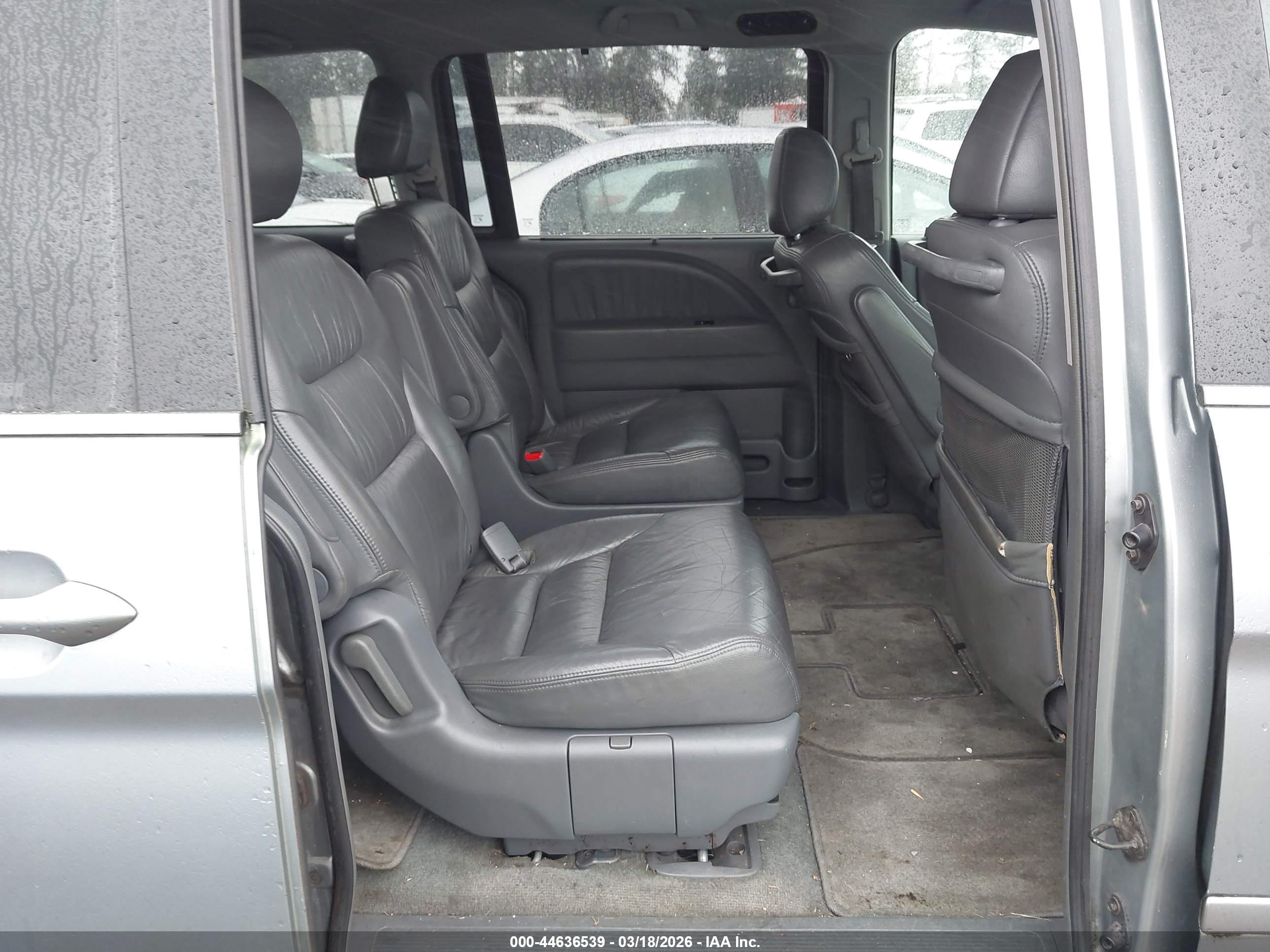HONDA ODYSSEY image 8