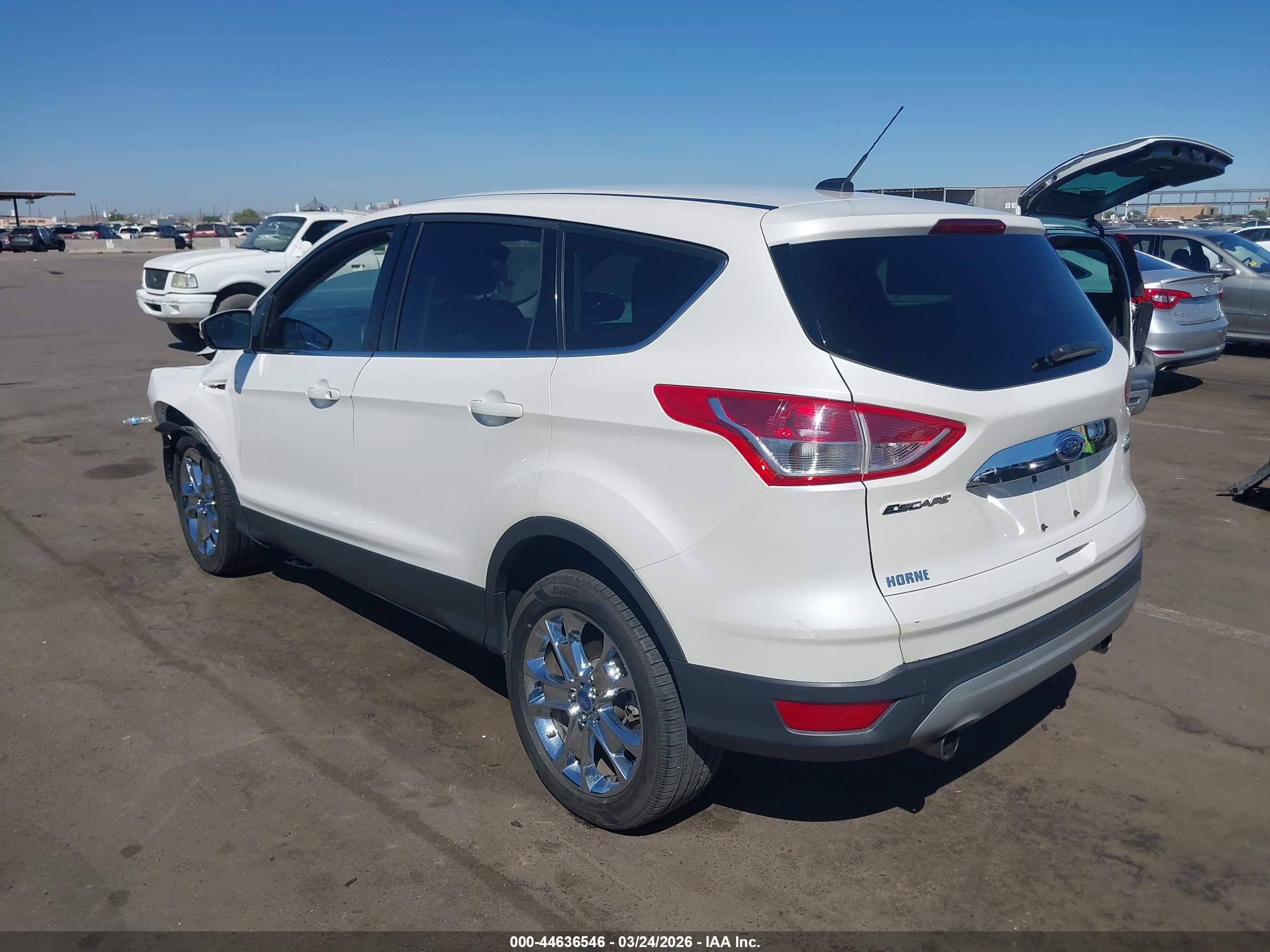 FORD ESCAPE image 3