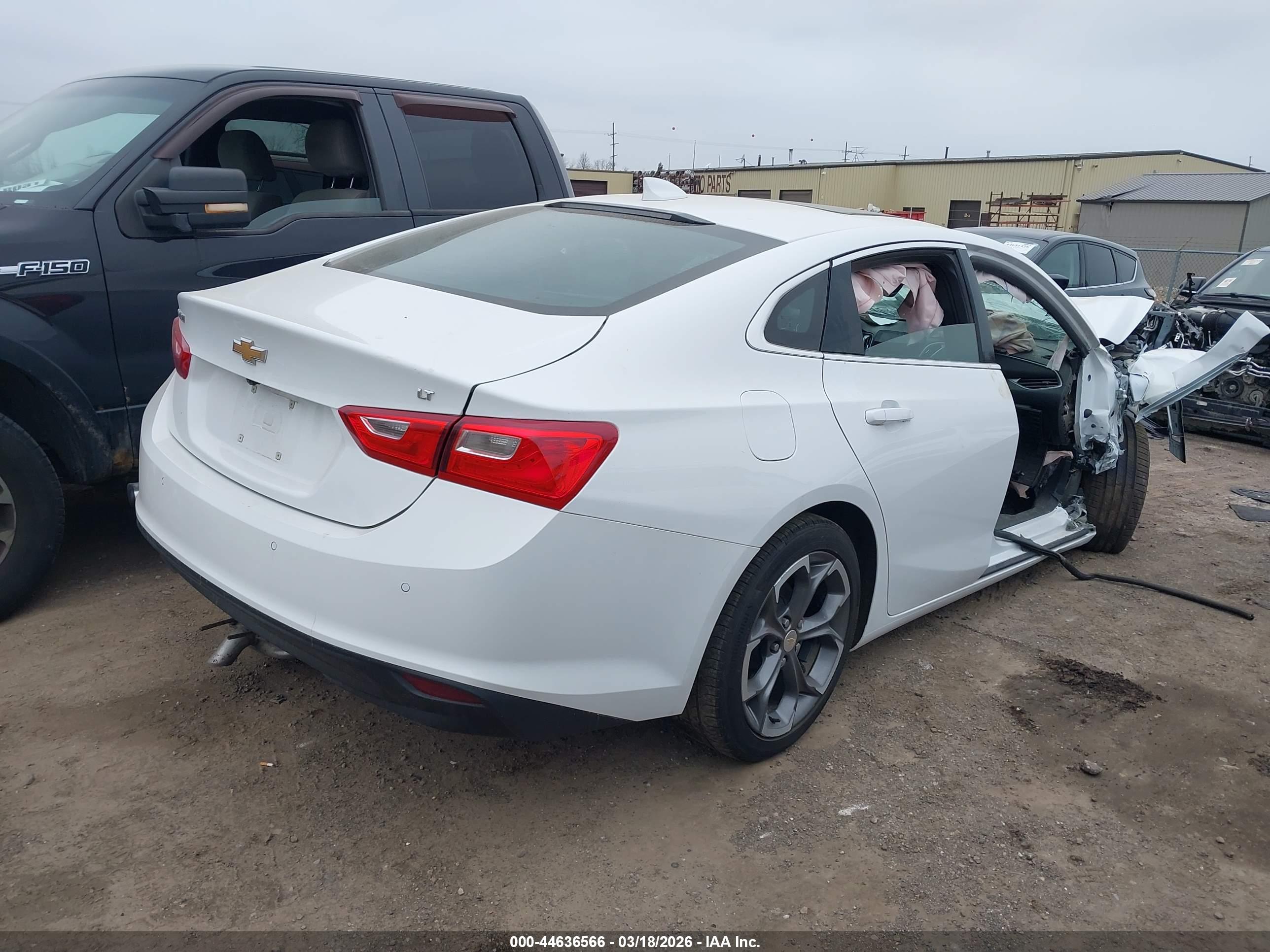 CHEVROLET MALIBU image 4