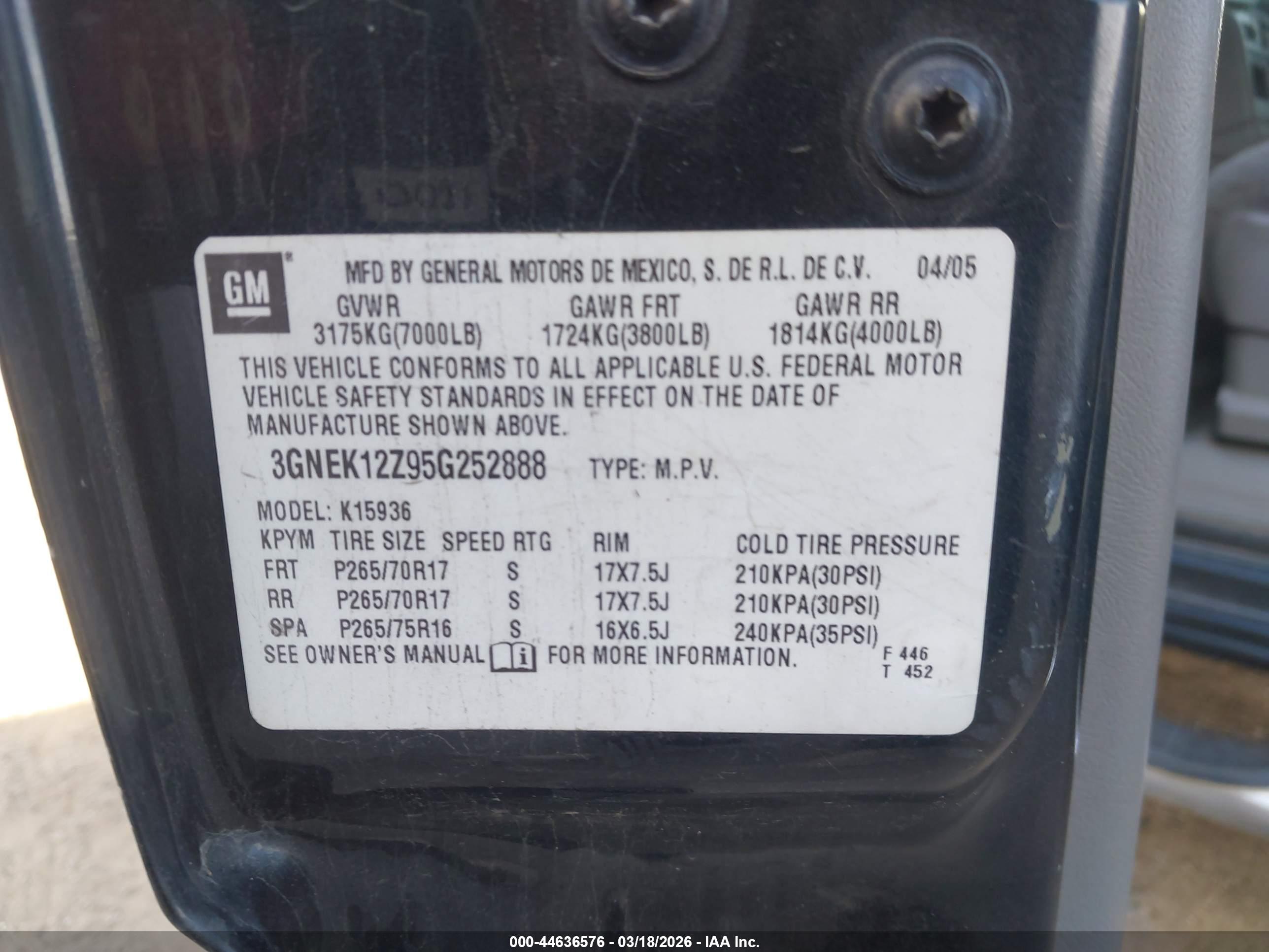 CHEVROLET AVALANCHE image 9