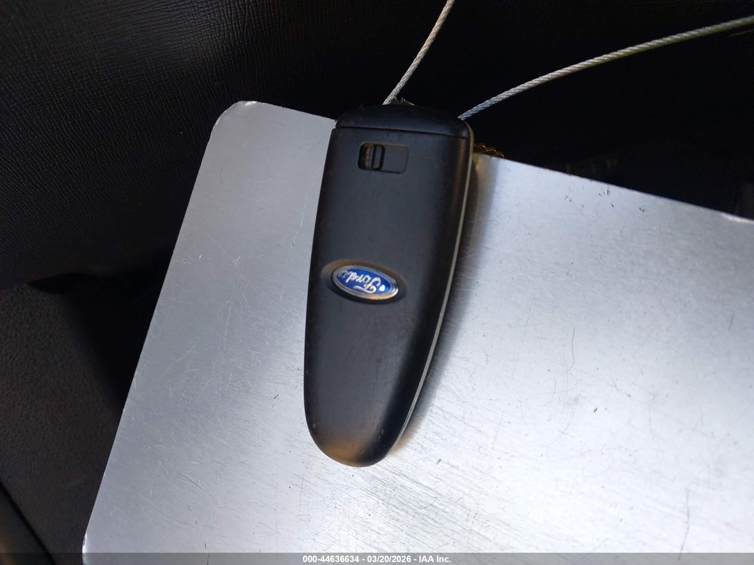 FORD FLEX image 11