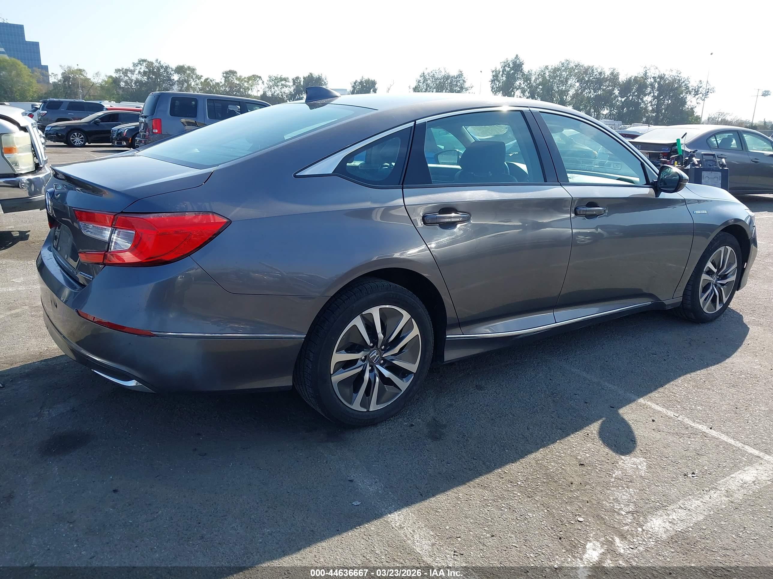 HONDA ACCORD image 4