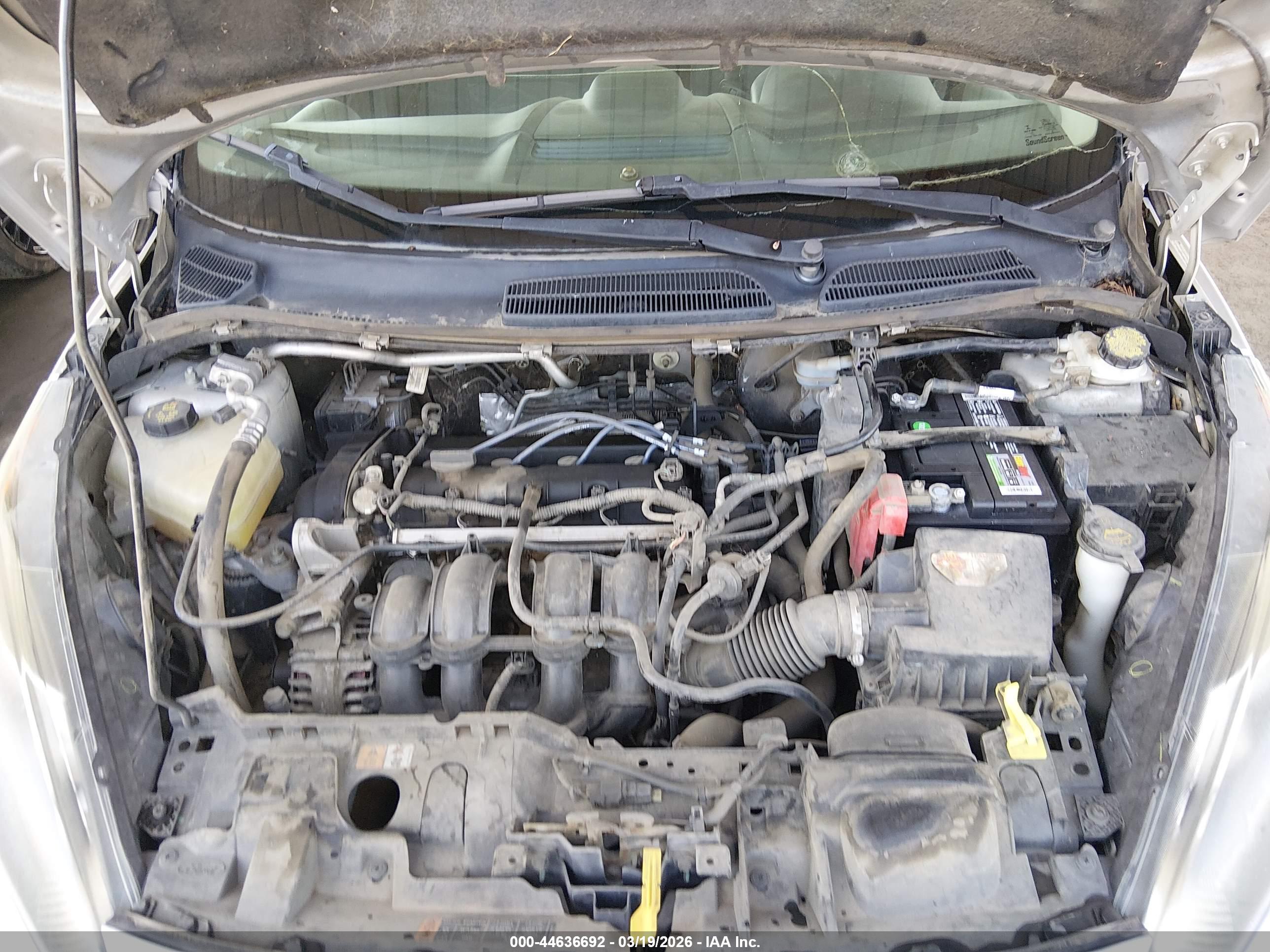 FORD FIESTA image 10