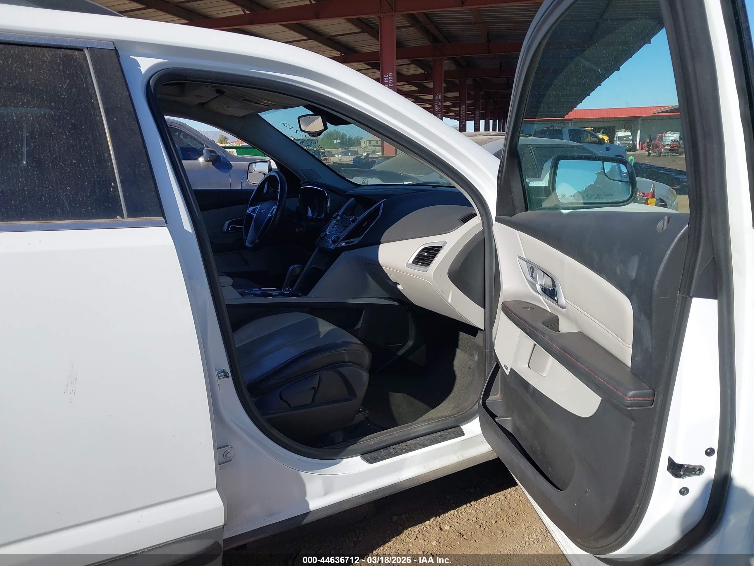 GMC TERRAIN image 5