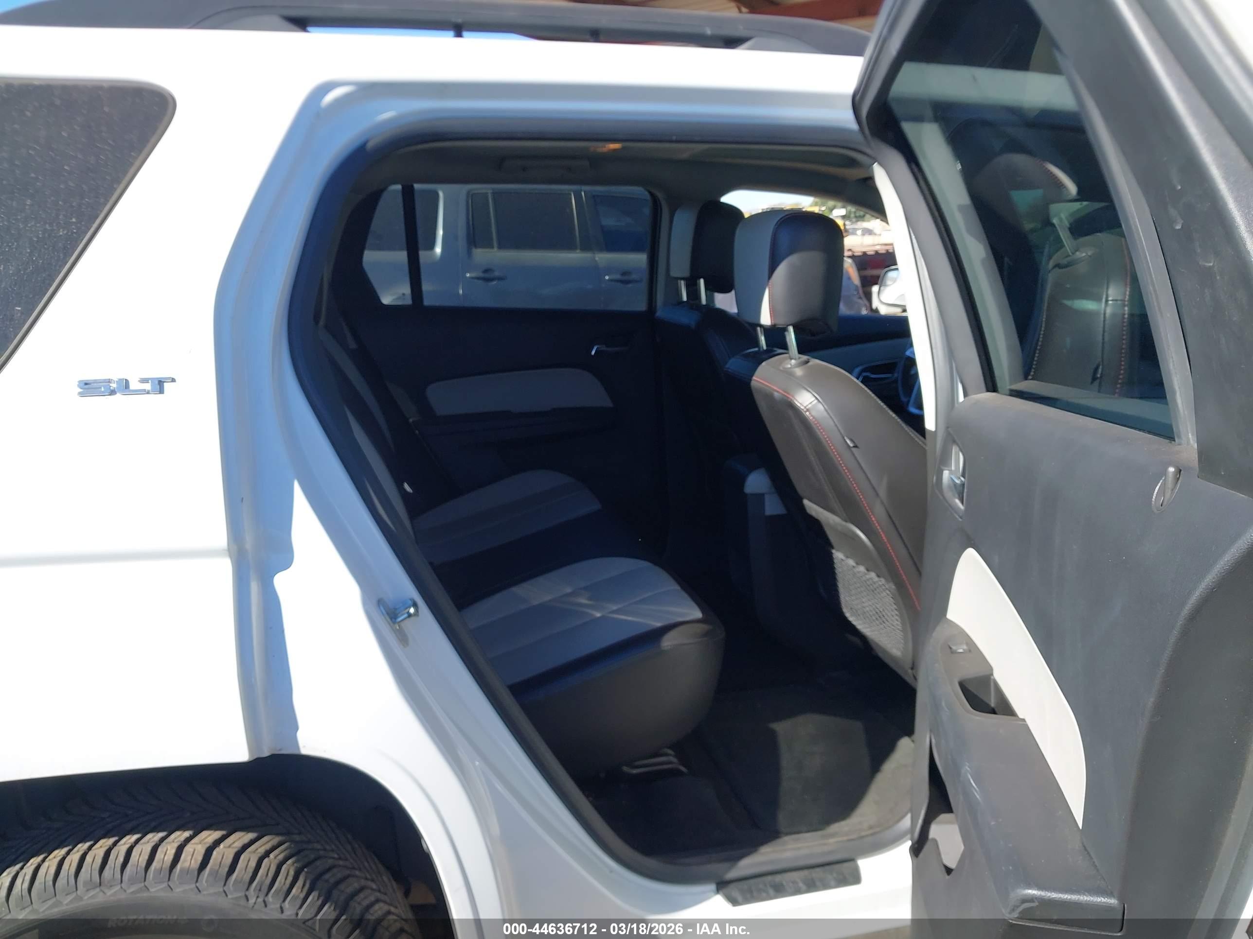 GMC TERRAIN image 8