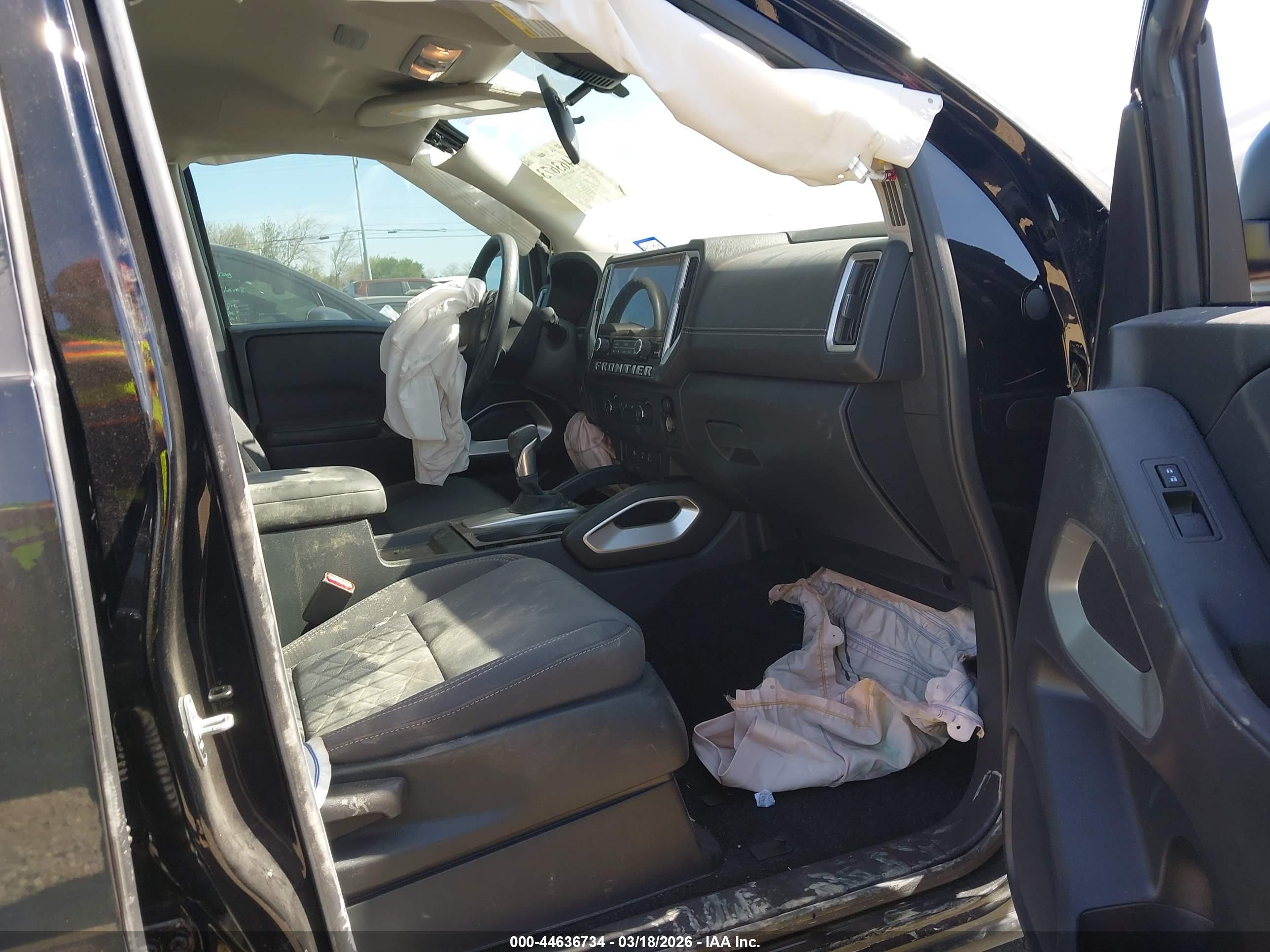 NISSAN FRONTIER image 5