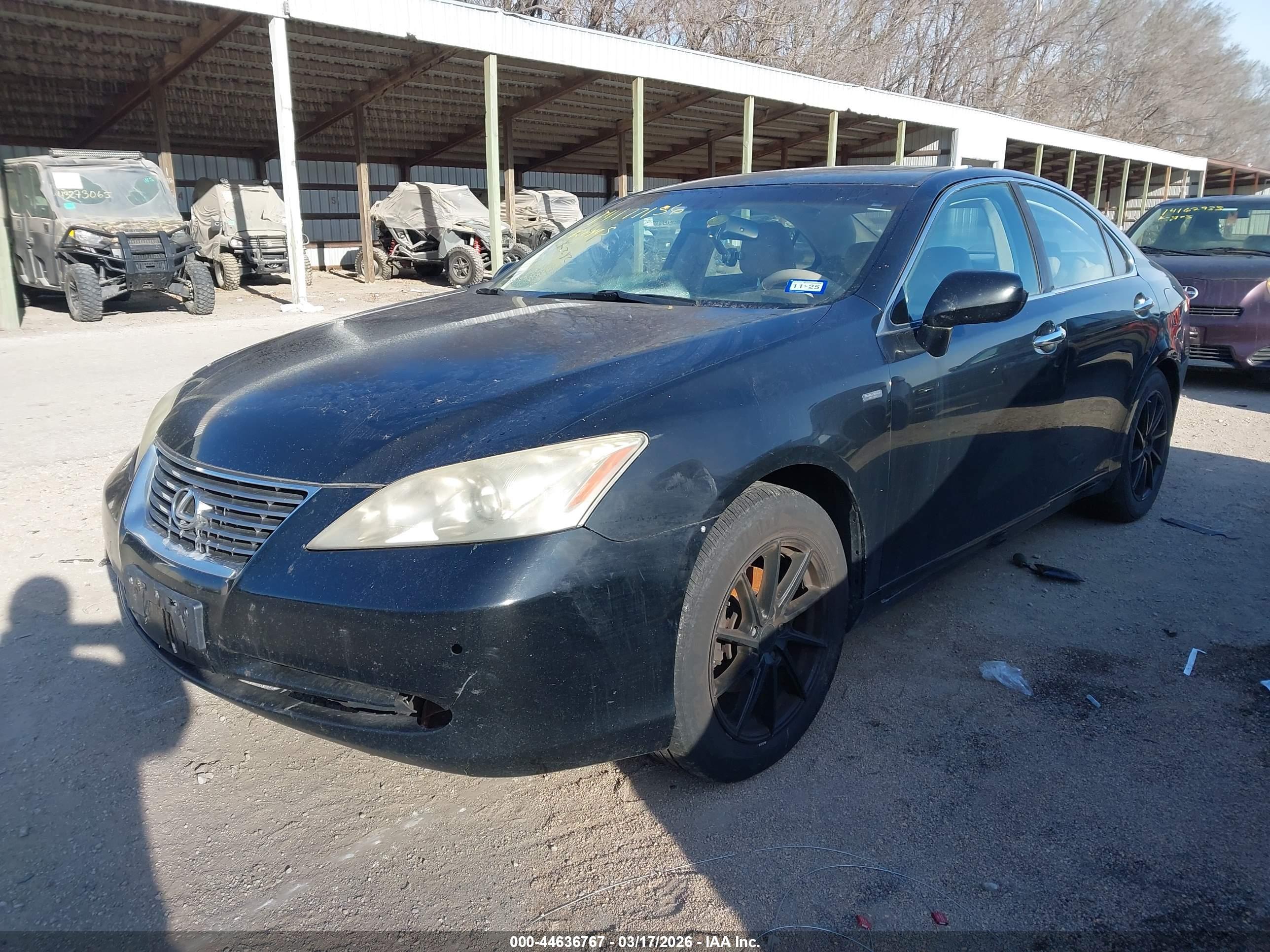 LEXUS ES image 2
