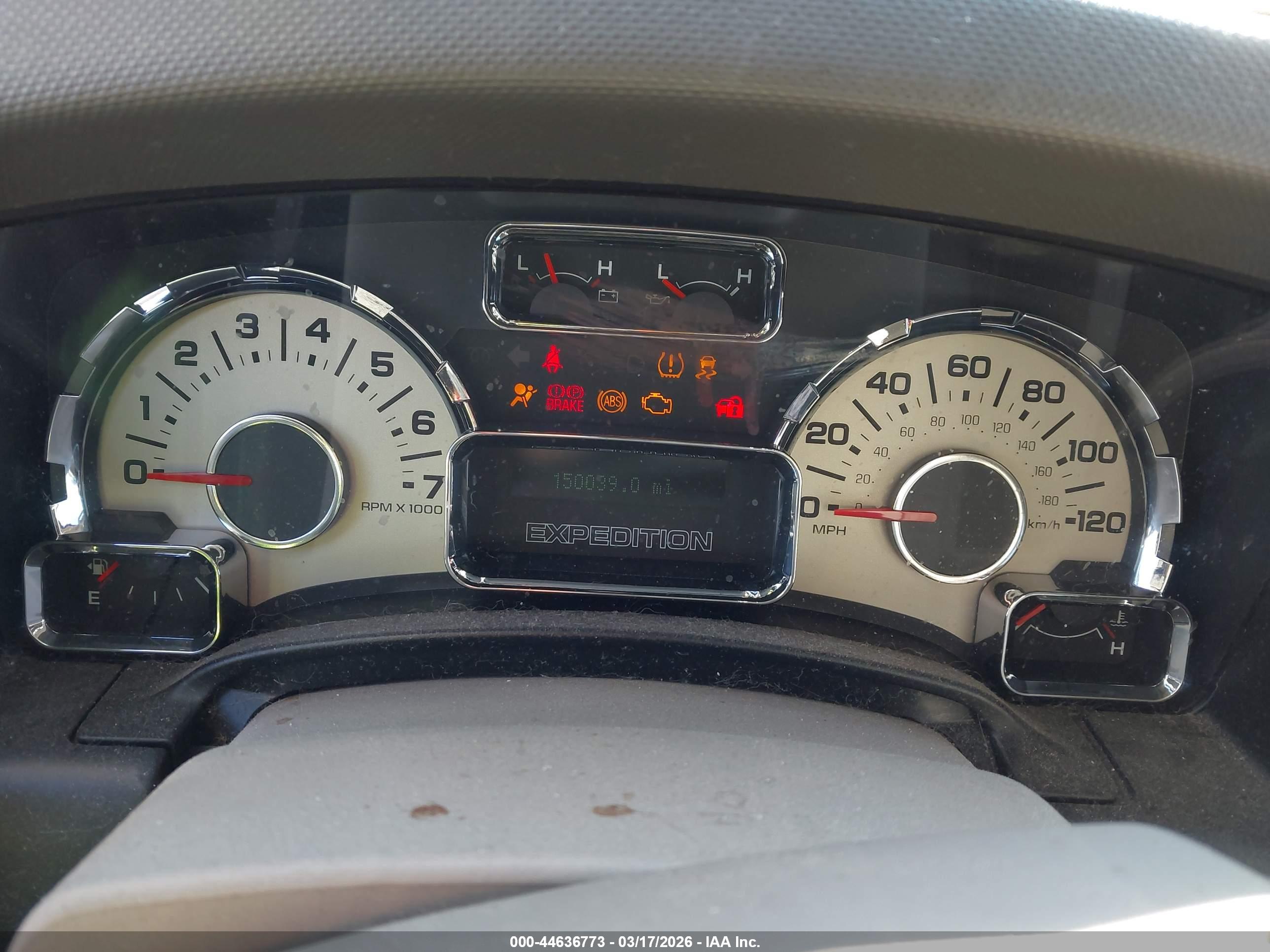 FORD EXPEDITION image 7