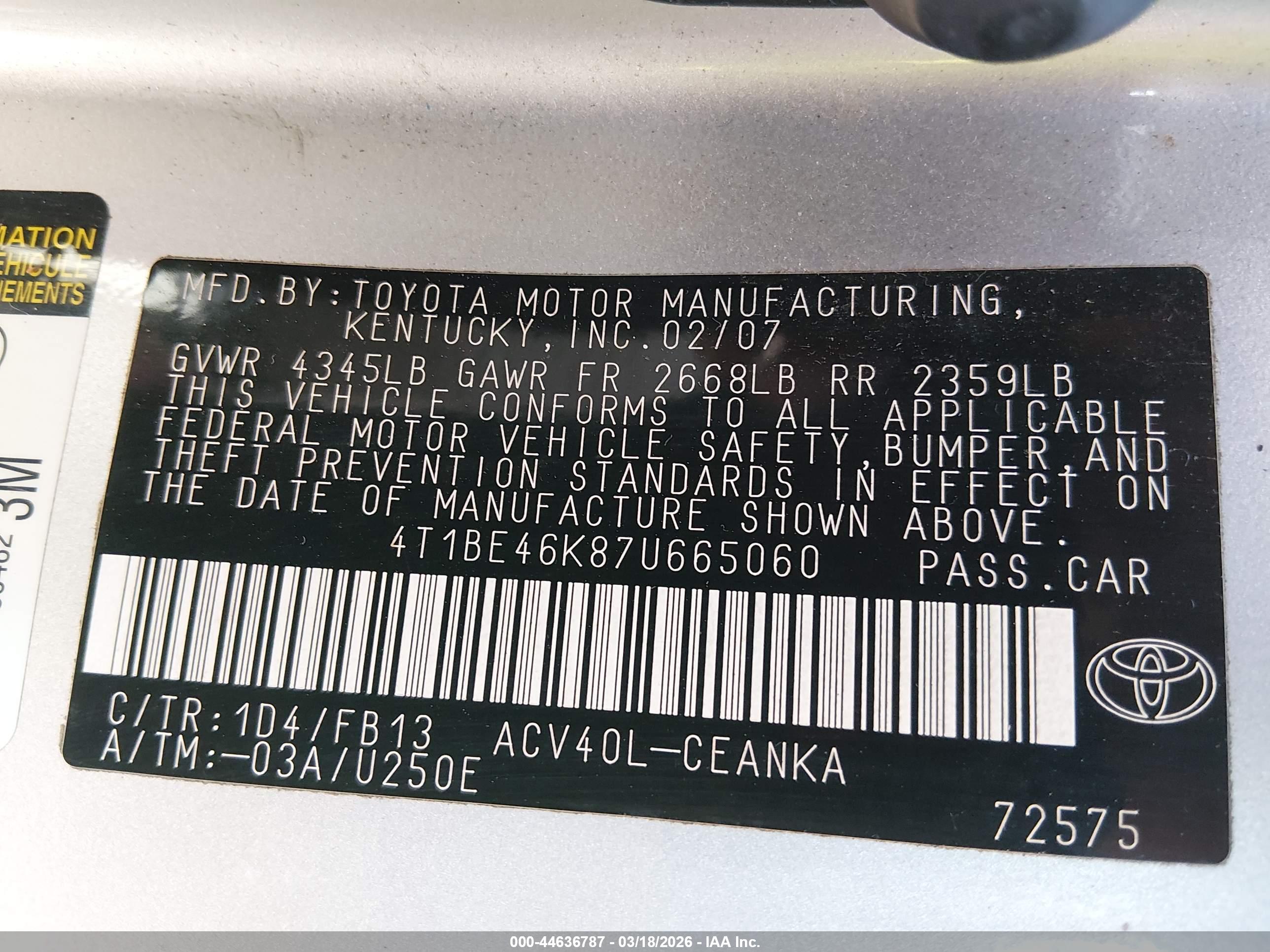 TOYOTA CAMRY image 9