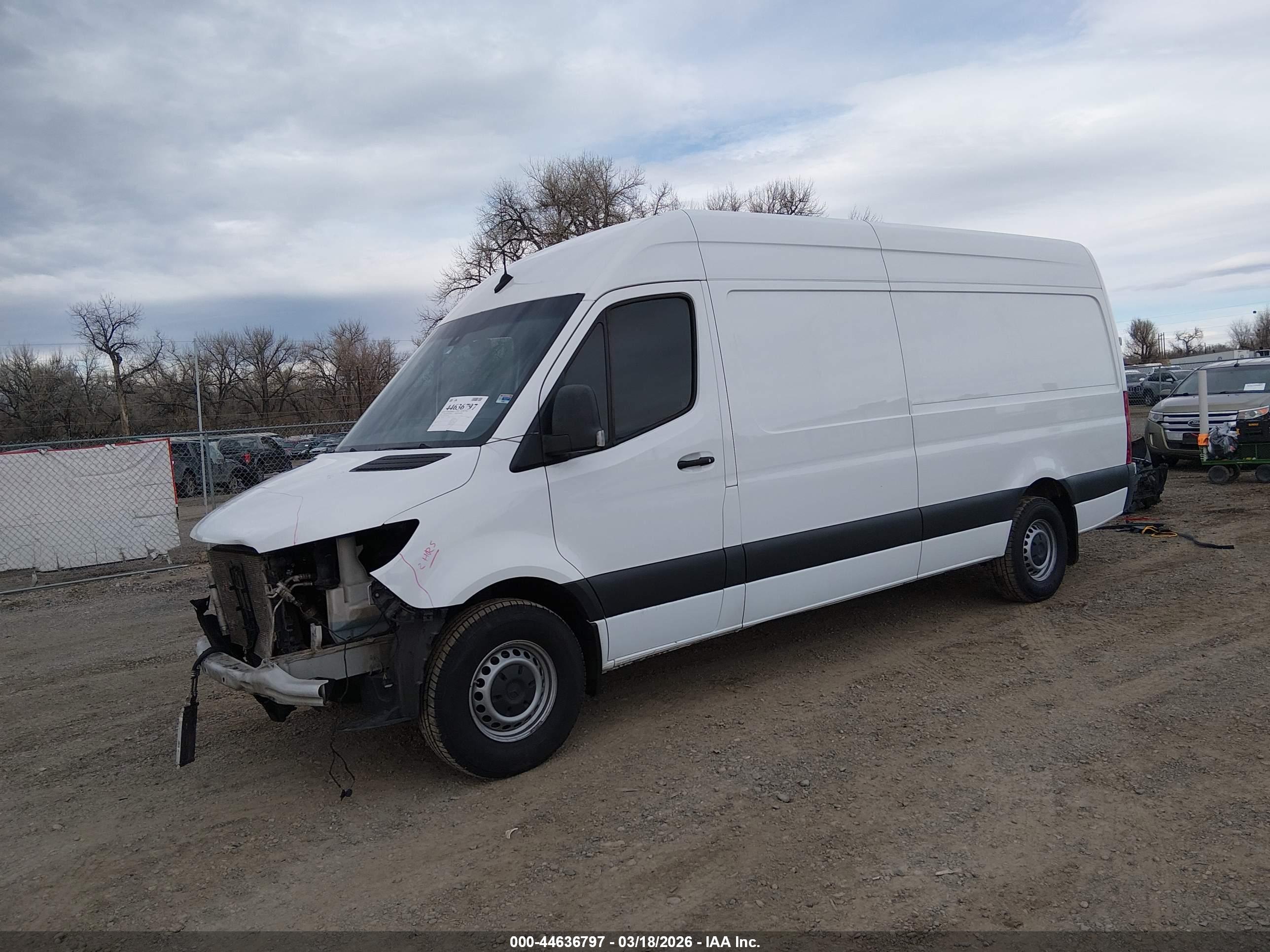 MERCEDES-BENZ SPRINTER image 2