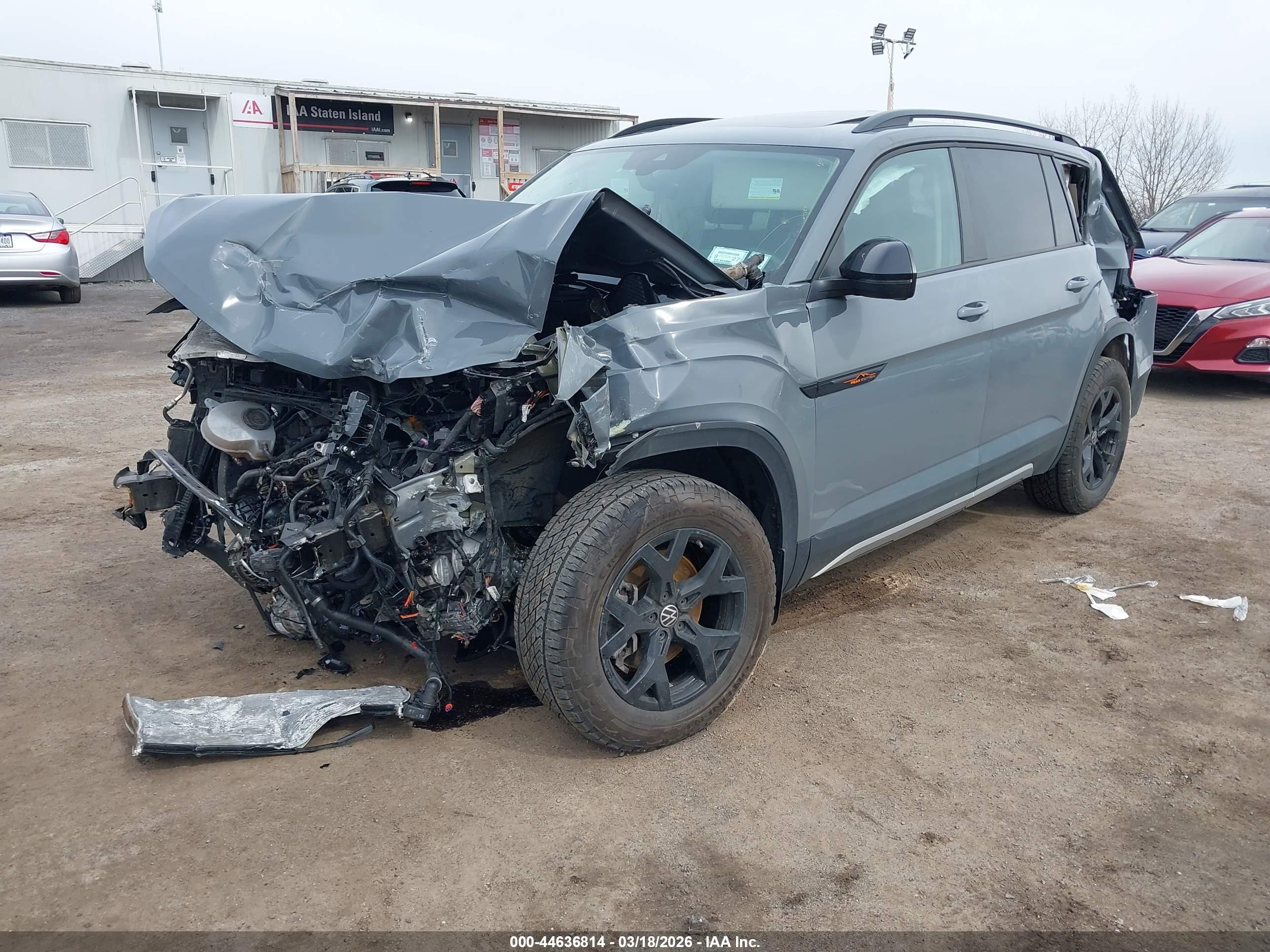 VOLKSWAGEN ATLAS image 2