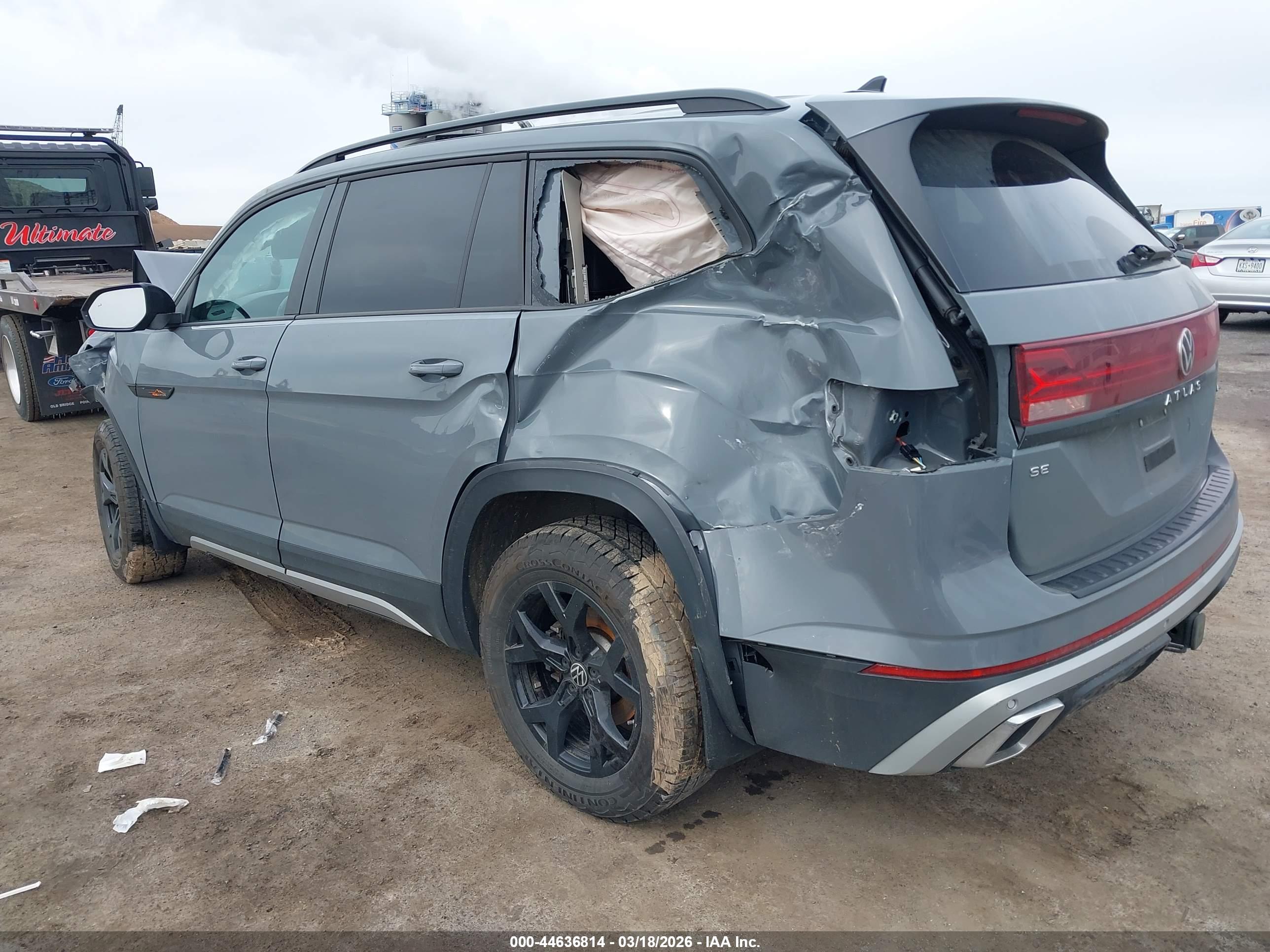 VOLKSWAGEN ATLAS image 3
