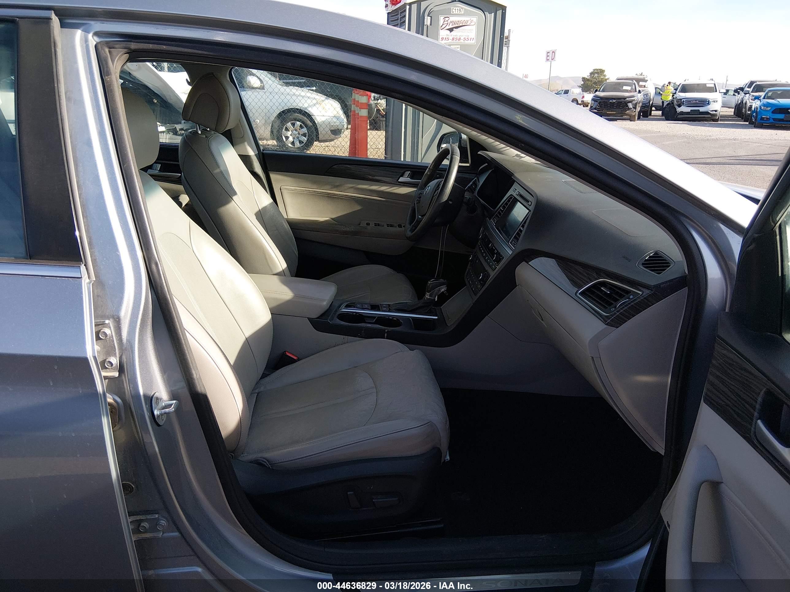 HYUNDAI SONATA image 5