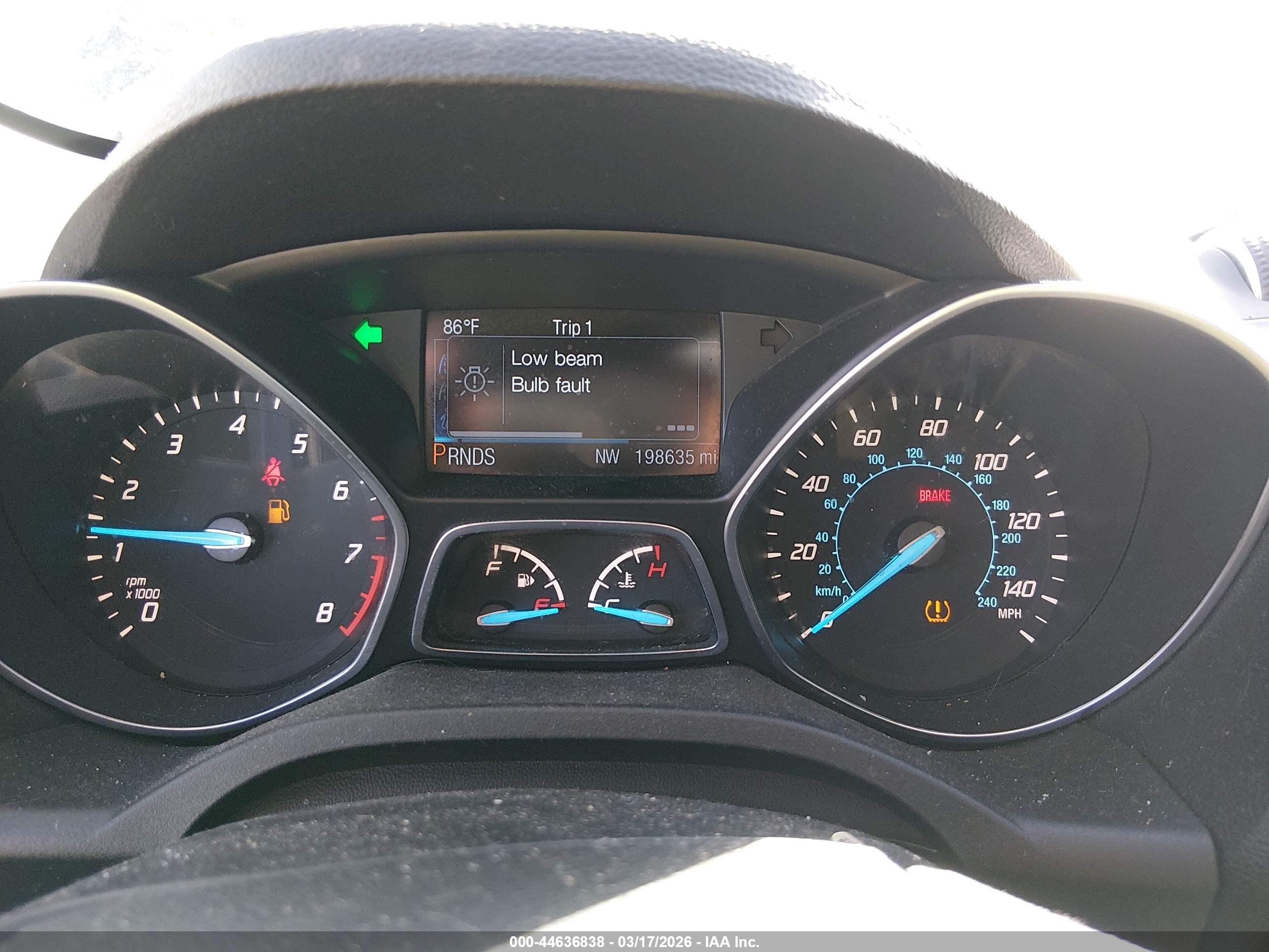 FORD ESCAPE image 7