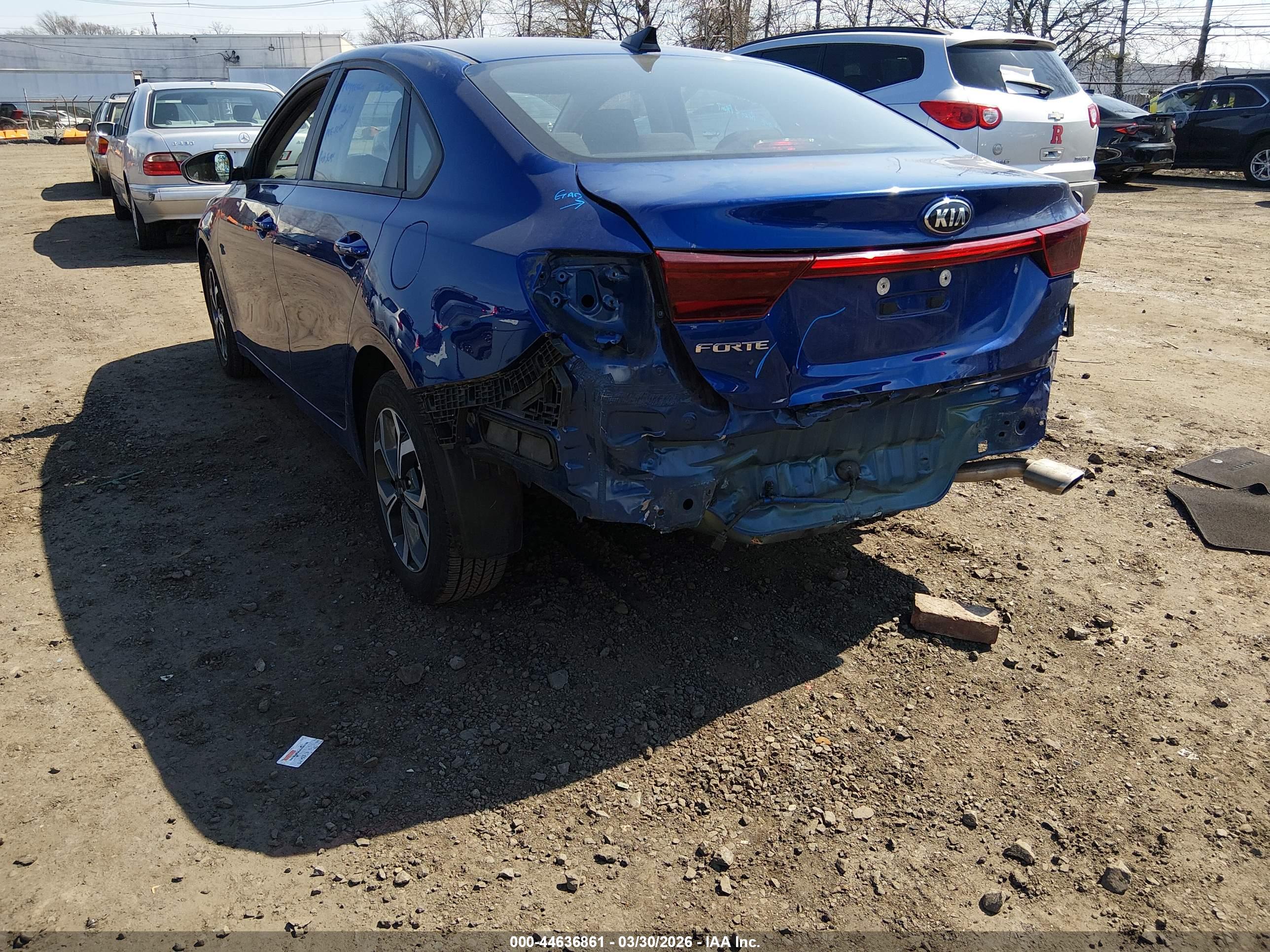 KIA FORTE image 6