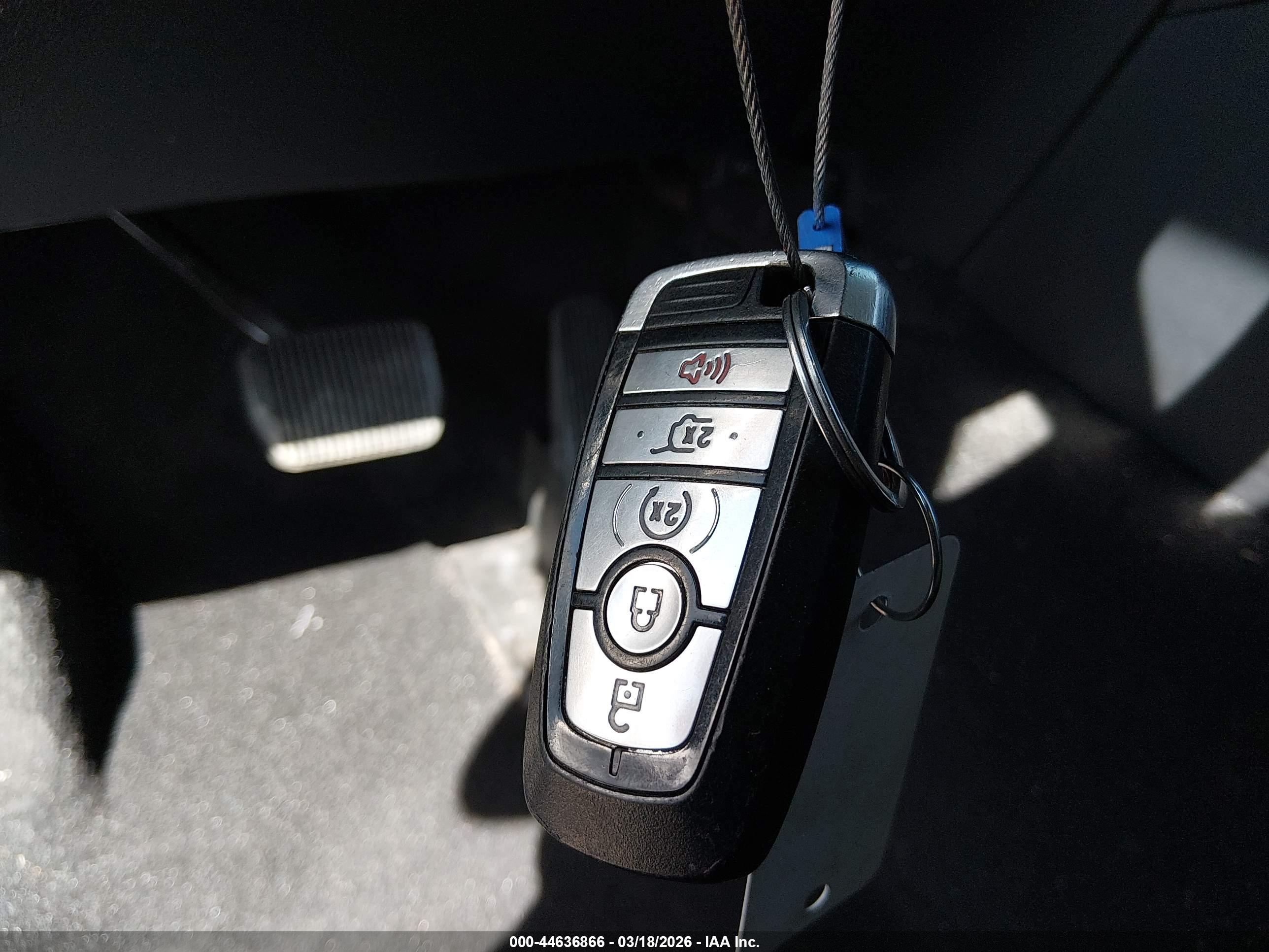 FORD EXPLORER image 11