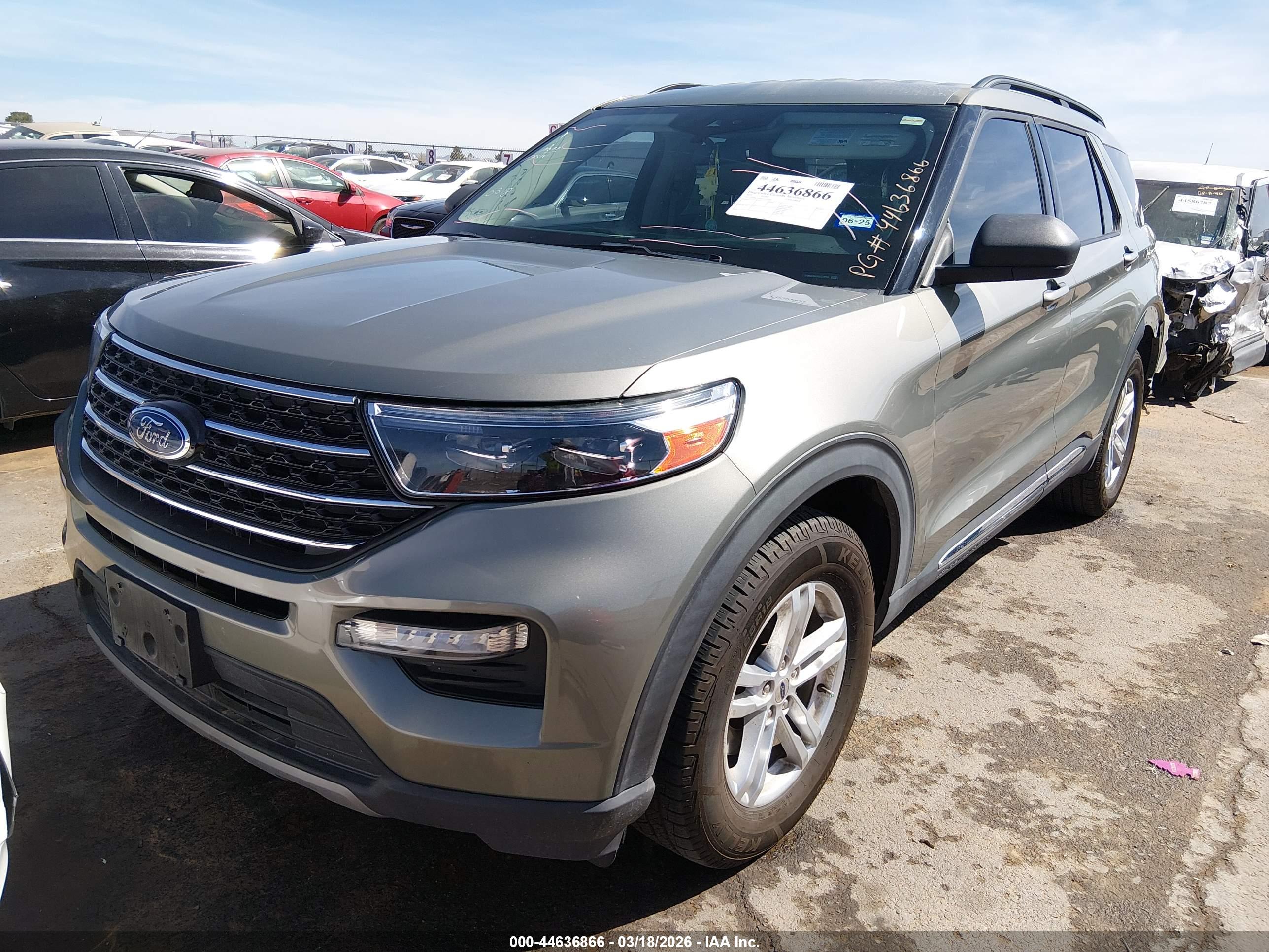 FORD EXPLORER image 2