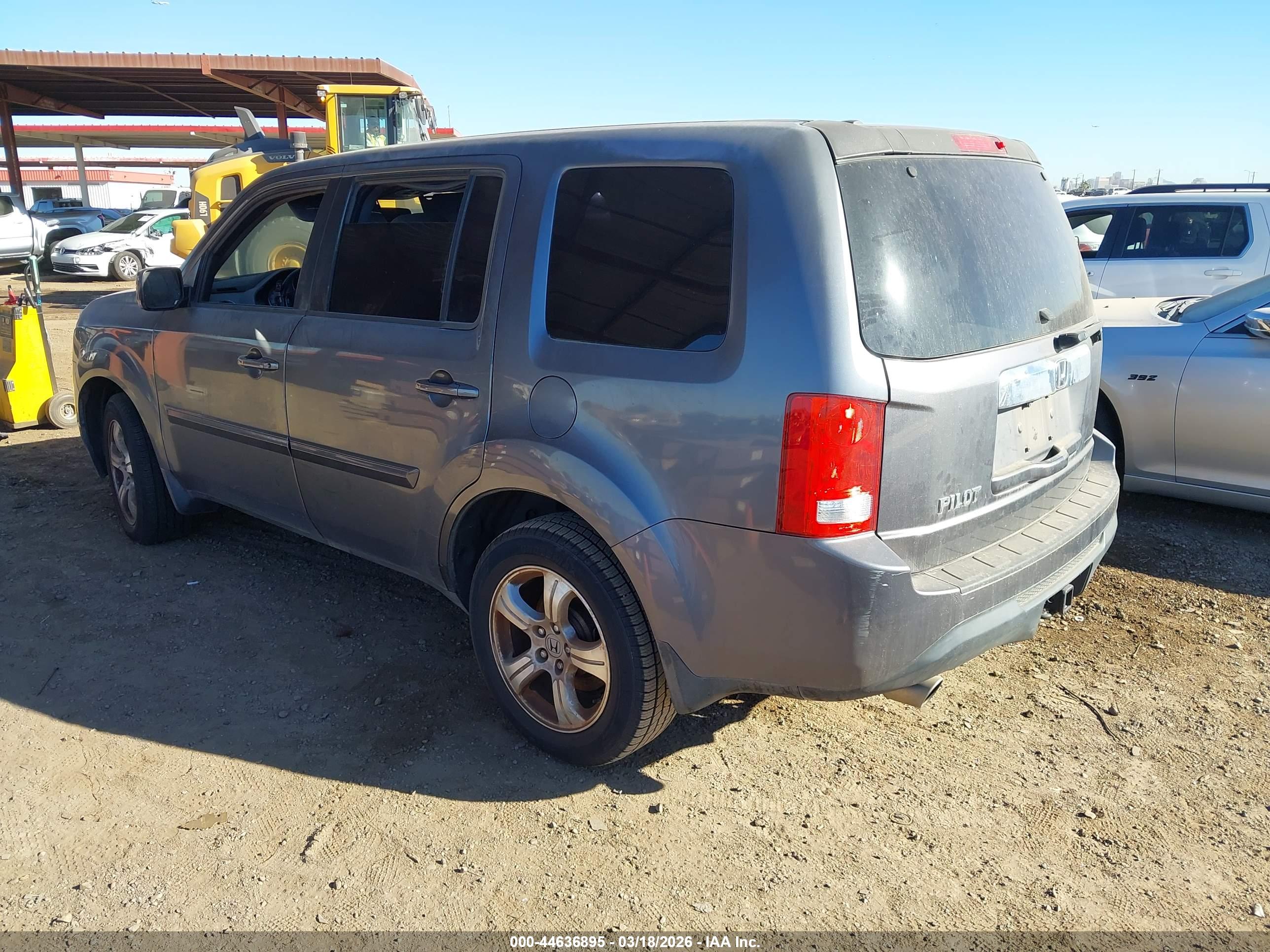 HONDA PILOT image 3