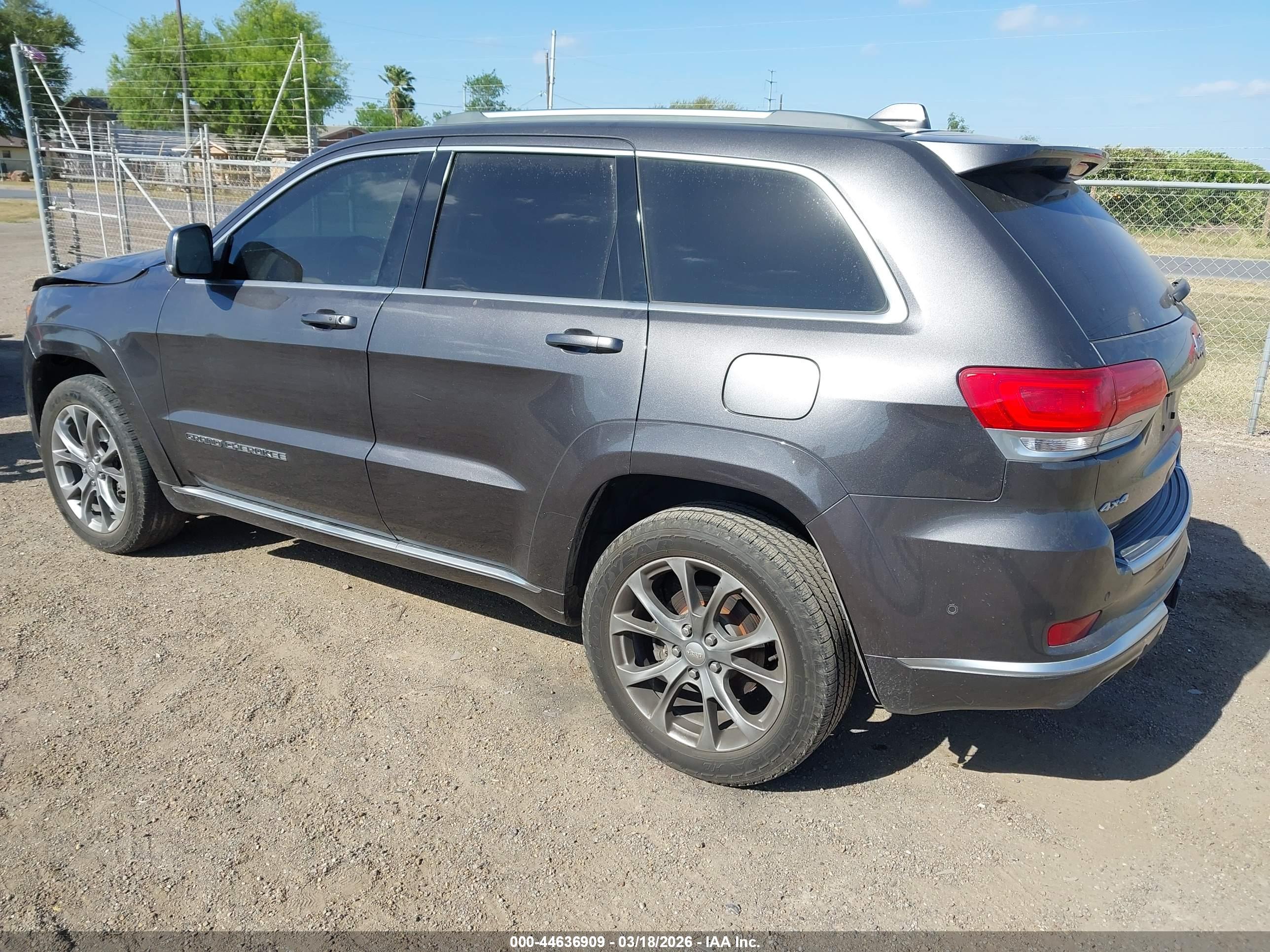JEEP GRAND image 3