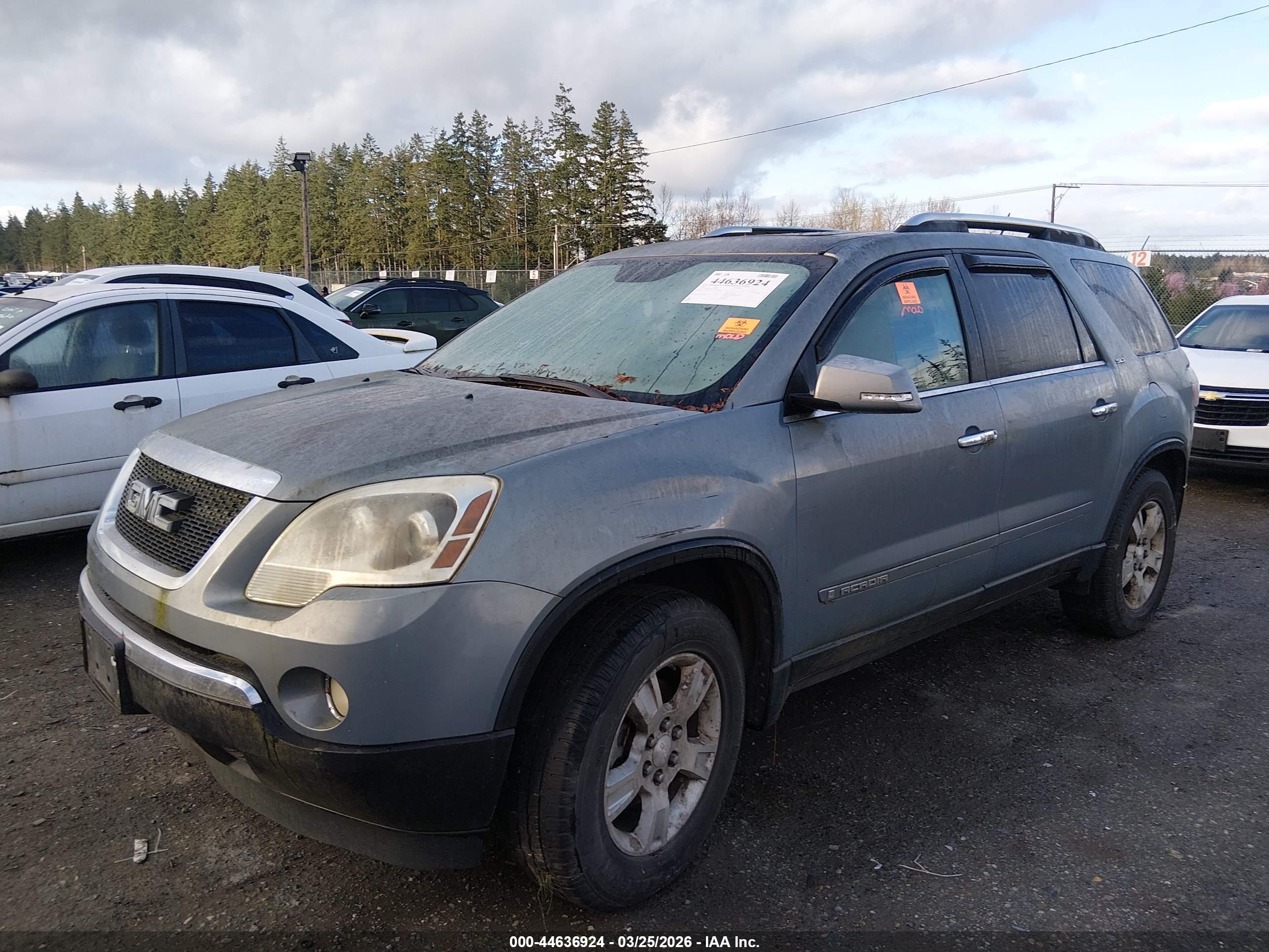GMC ACADIA image 6