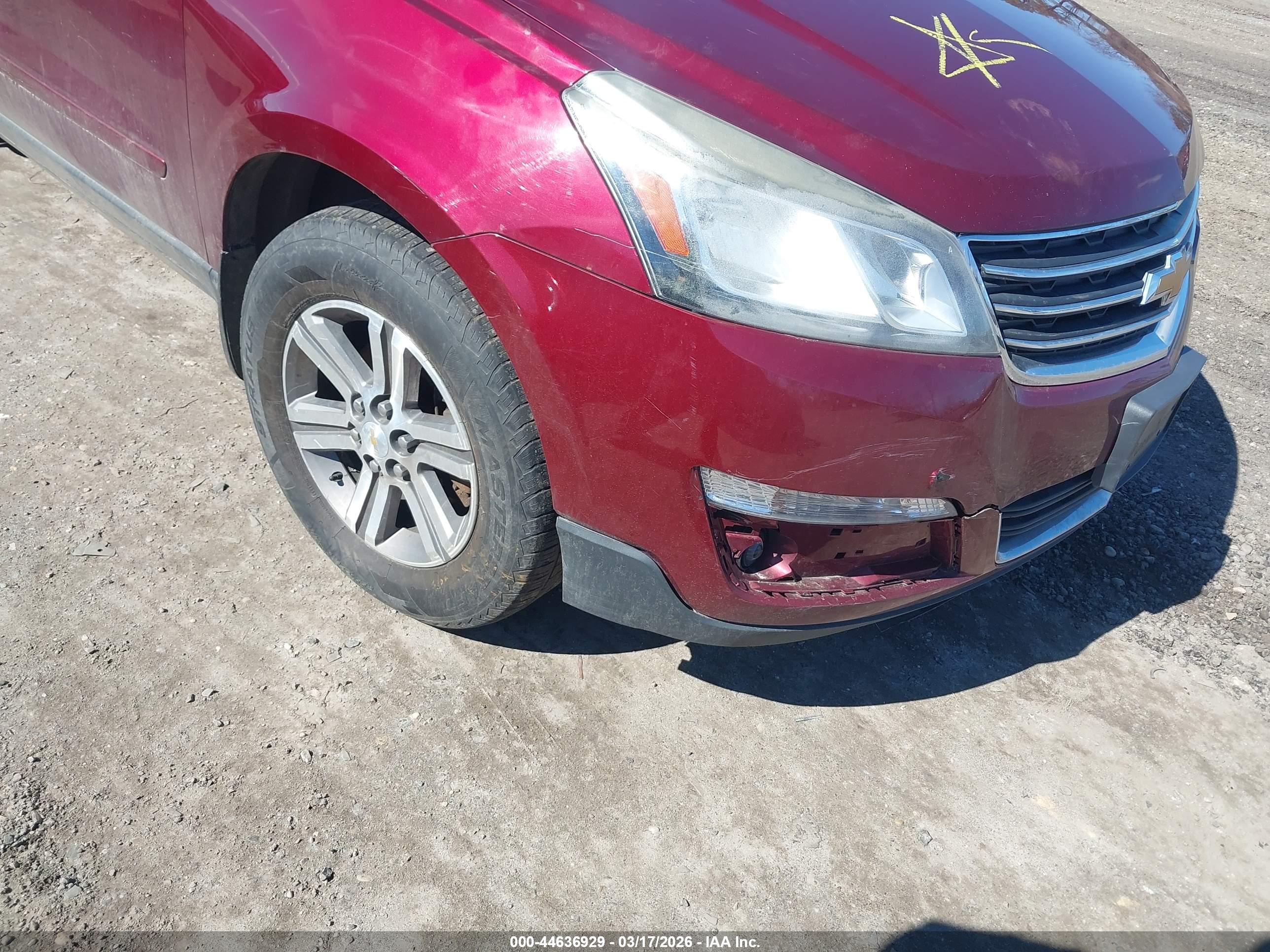 CHEVROLET TRAVERSE image 6