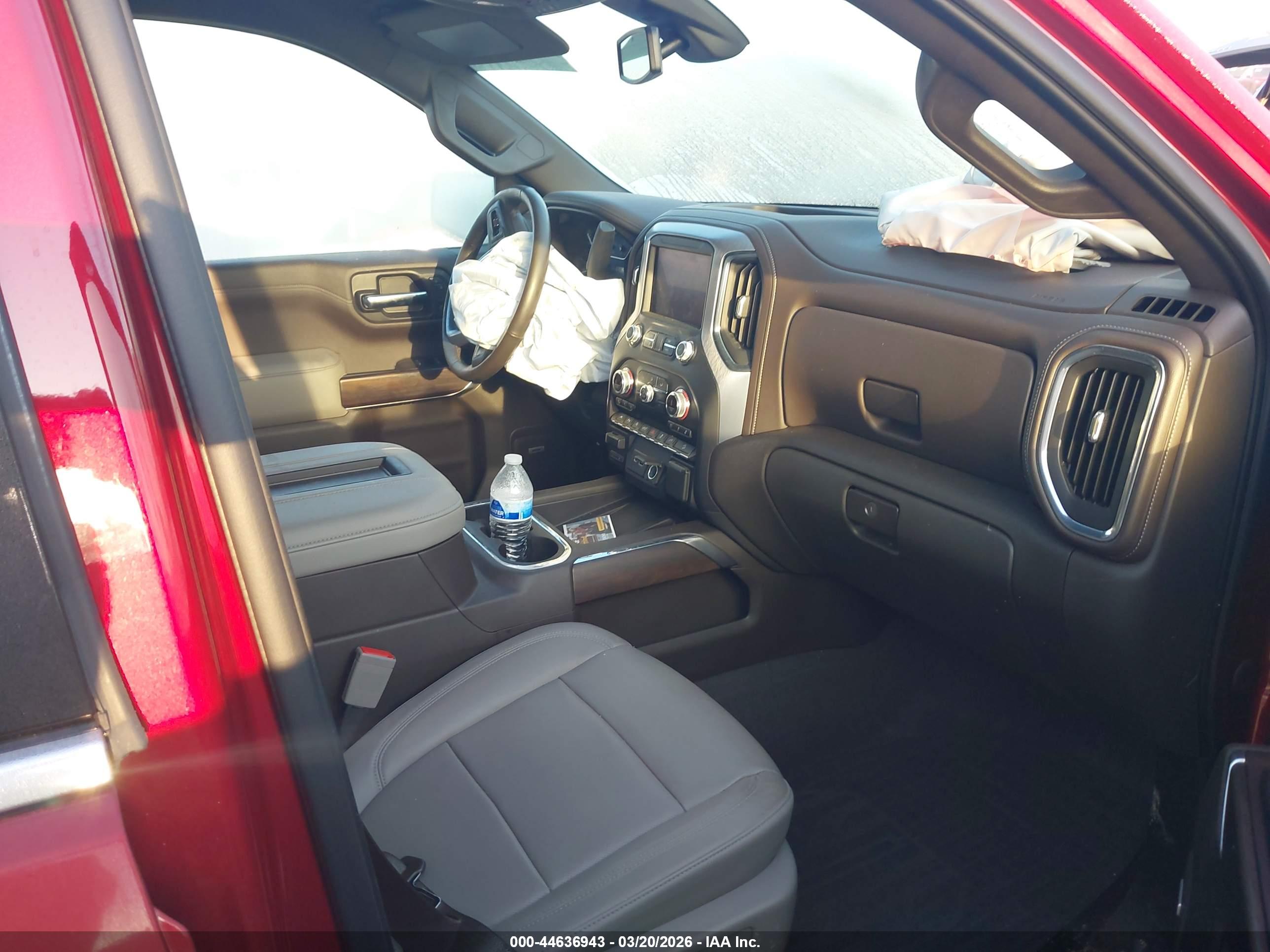 GMC SIERRA image 5