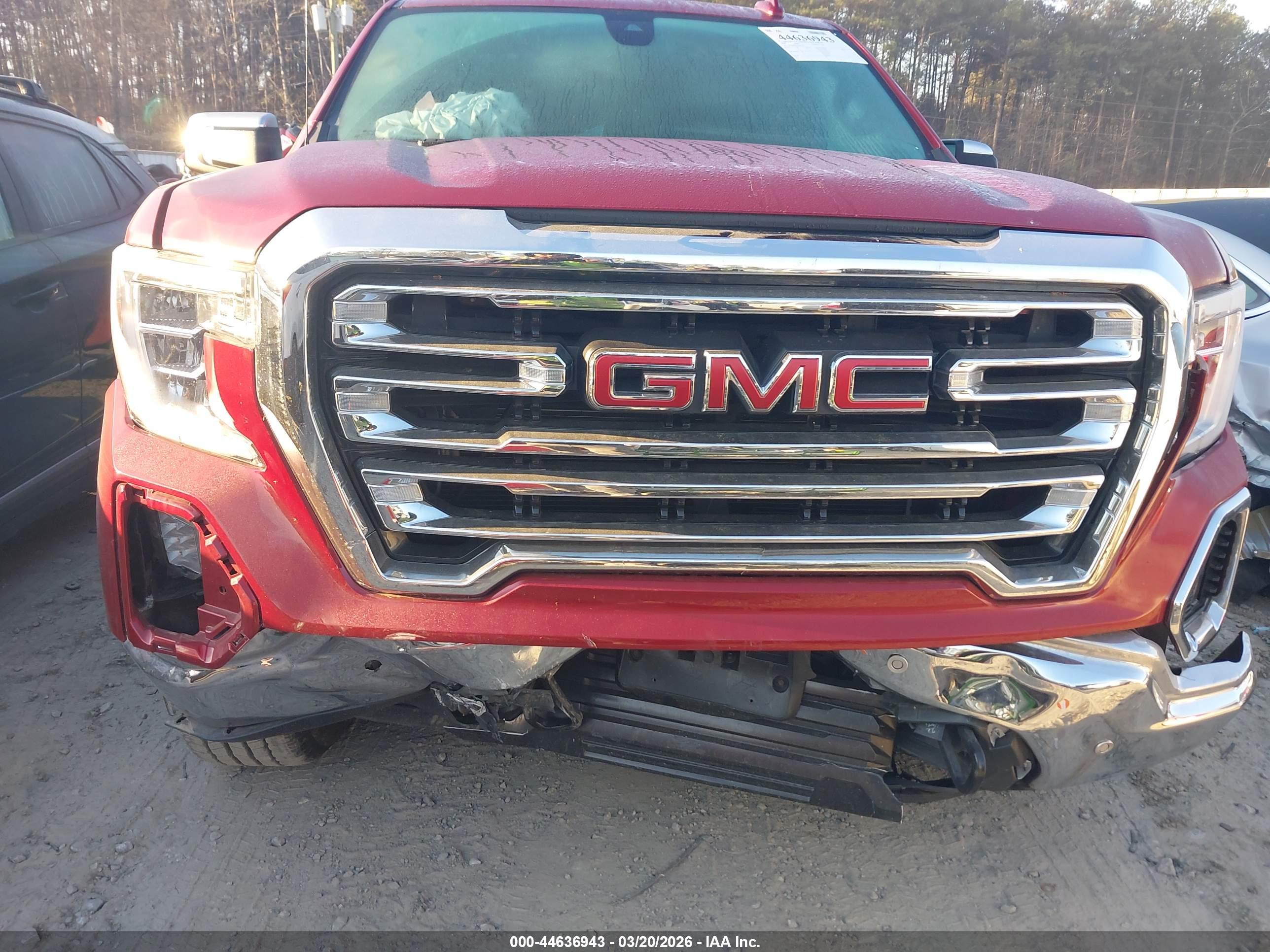 GMC SIERRA image 6