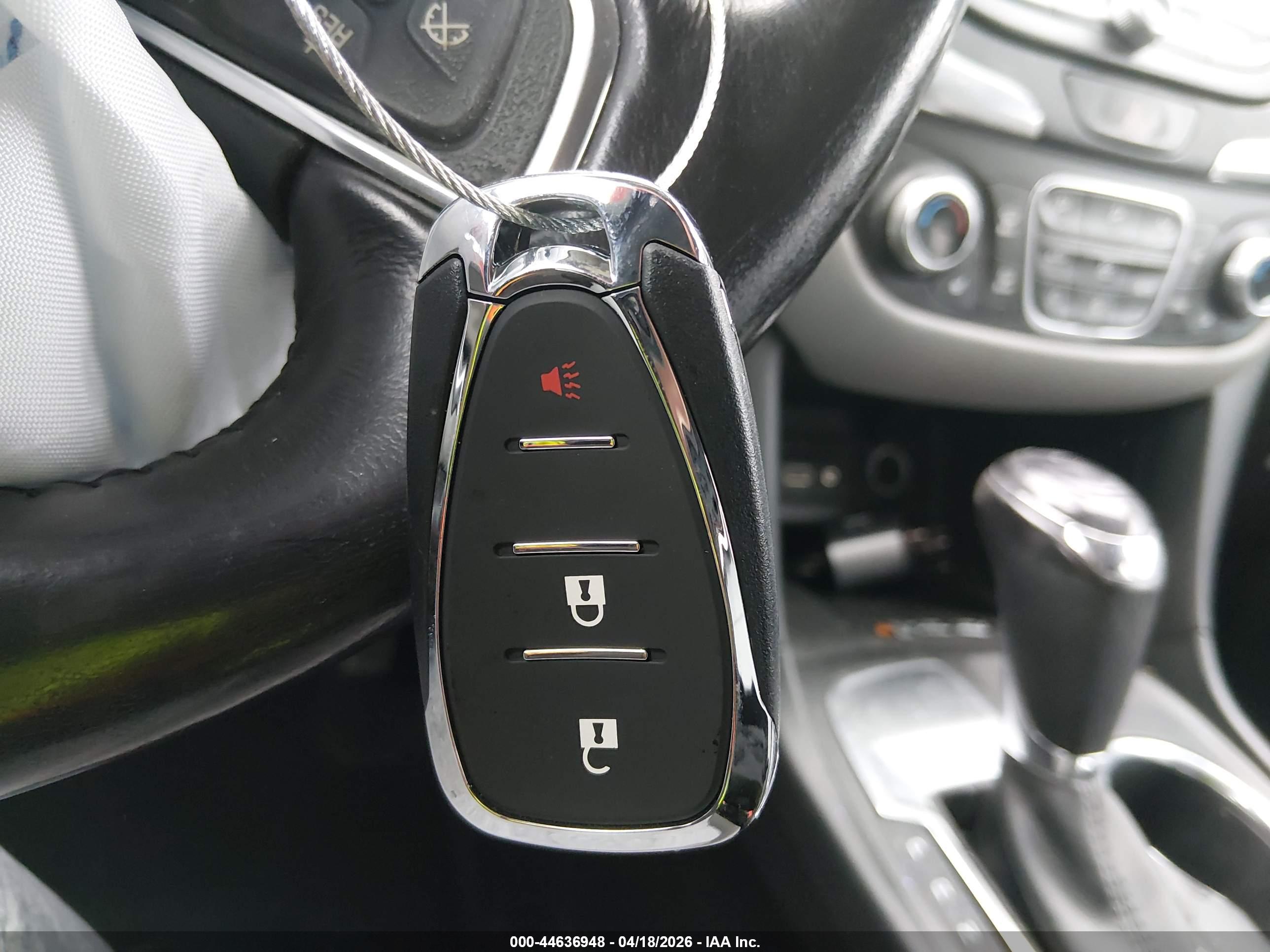 CHEVROLET EQUINOX image 11