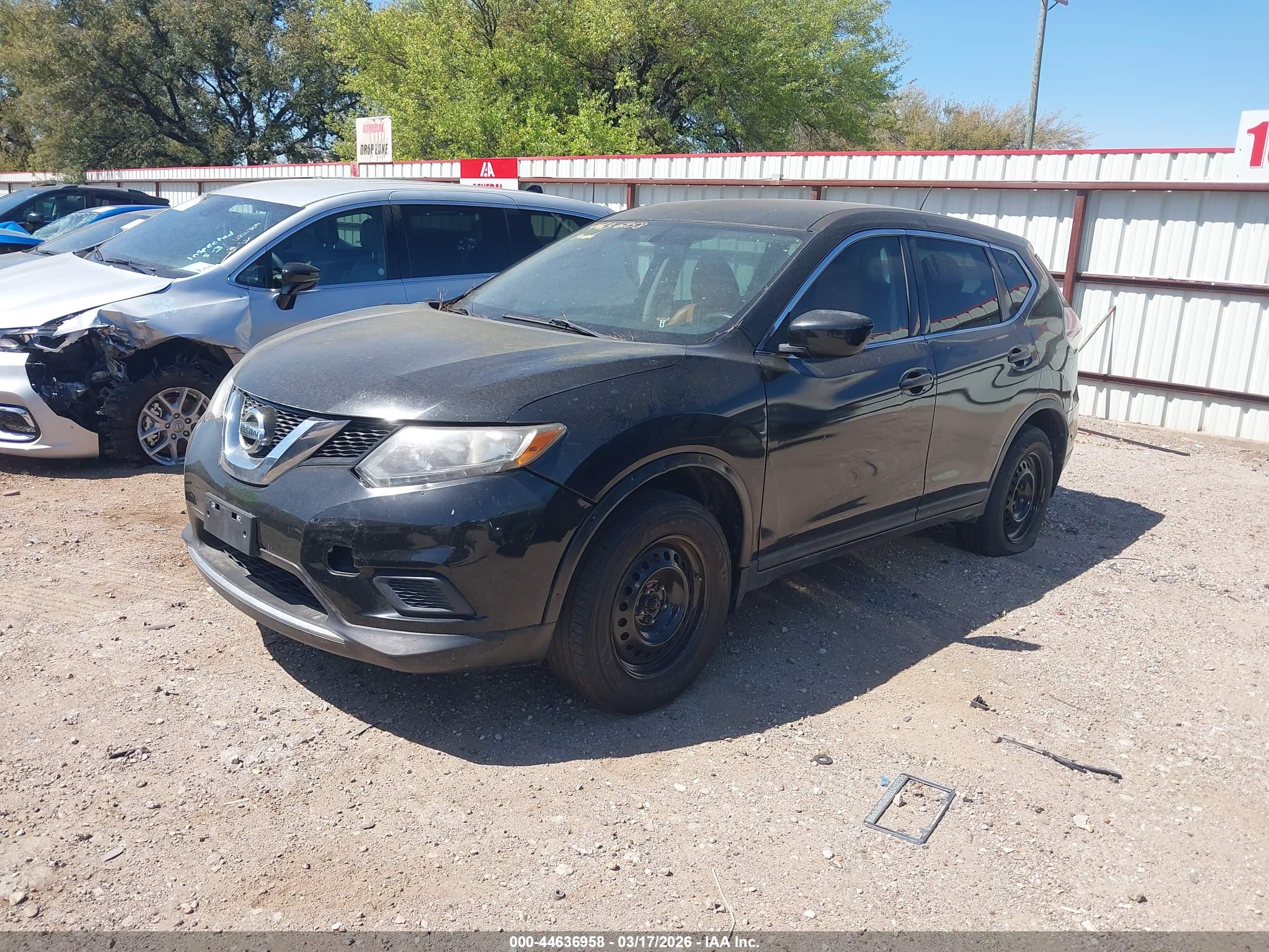 NISSAN ROGUE image 2