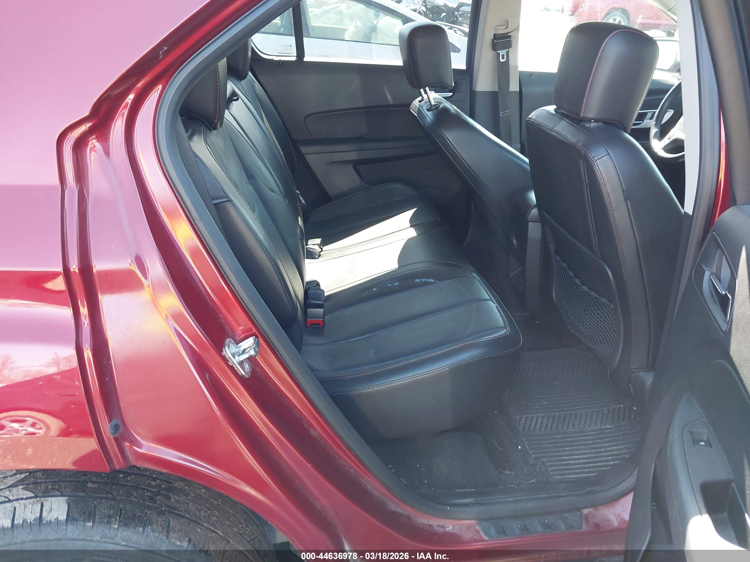 CHEVROLET EQUINOX image 8