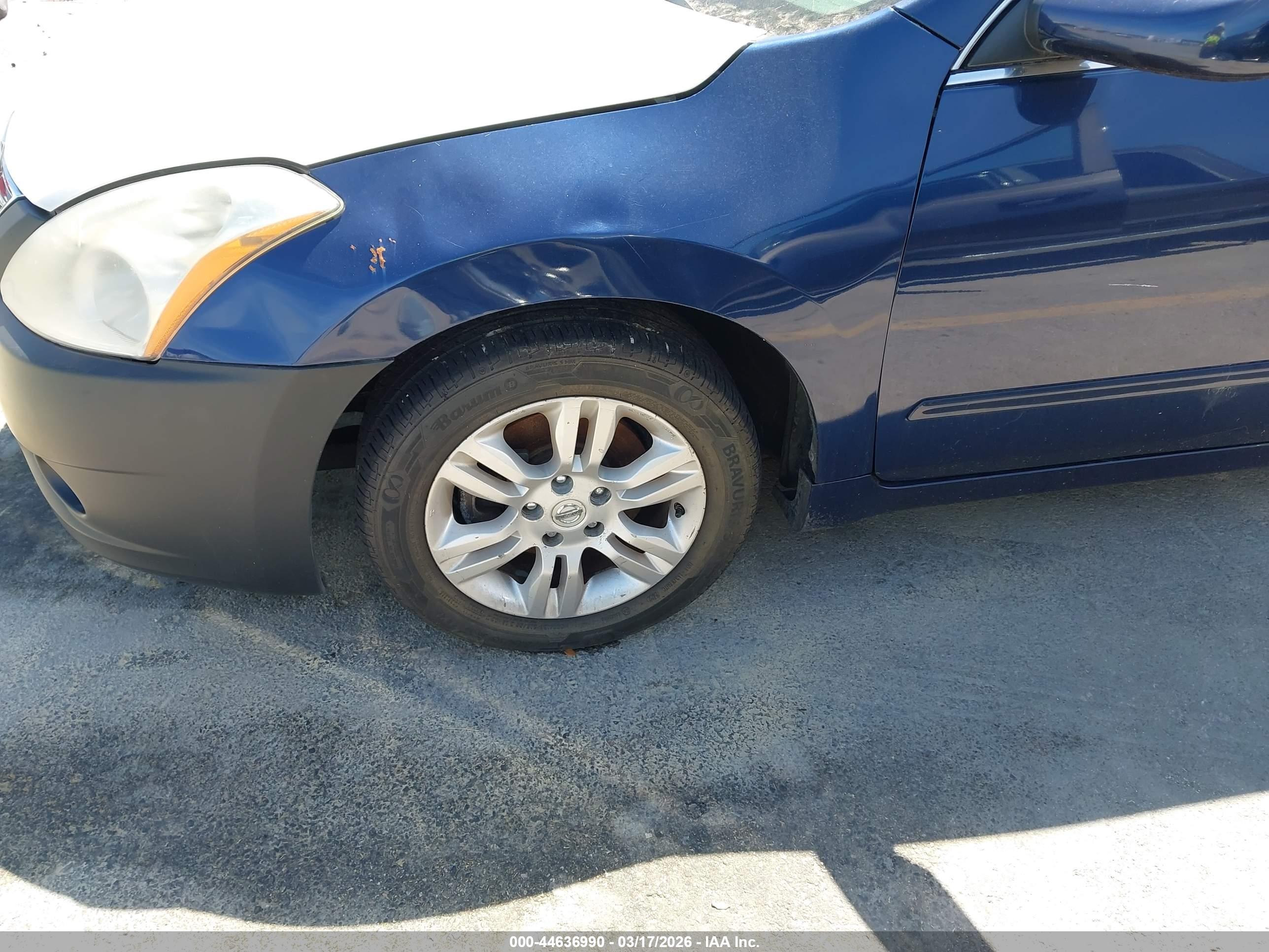 NISSAN ALTIMA image 6
