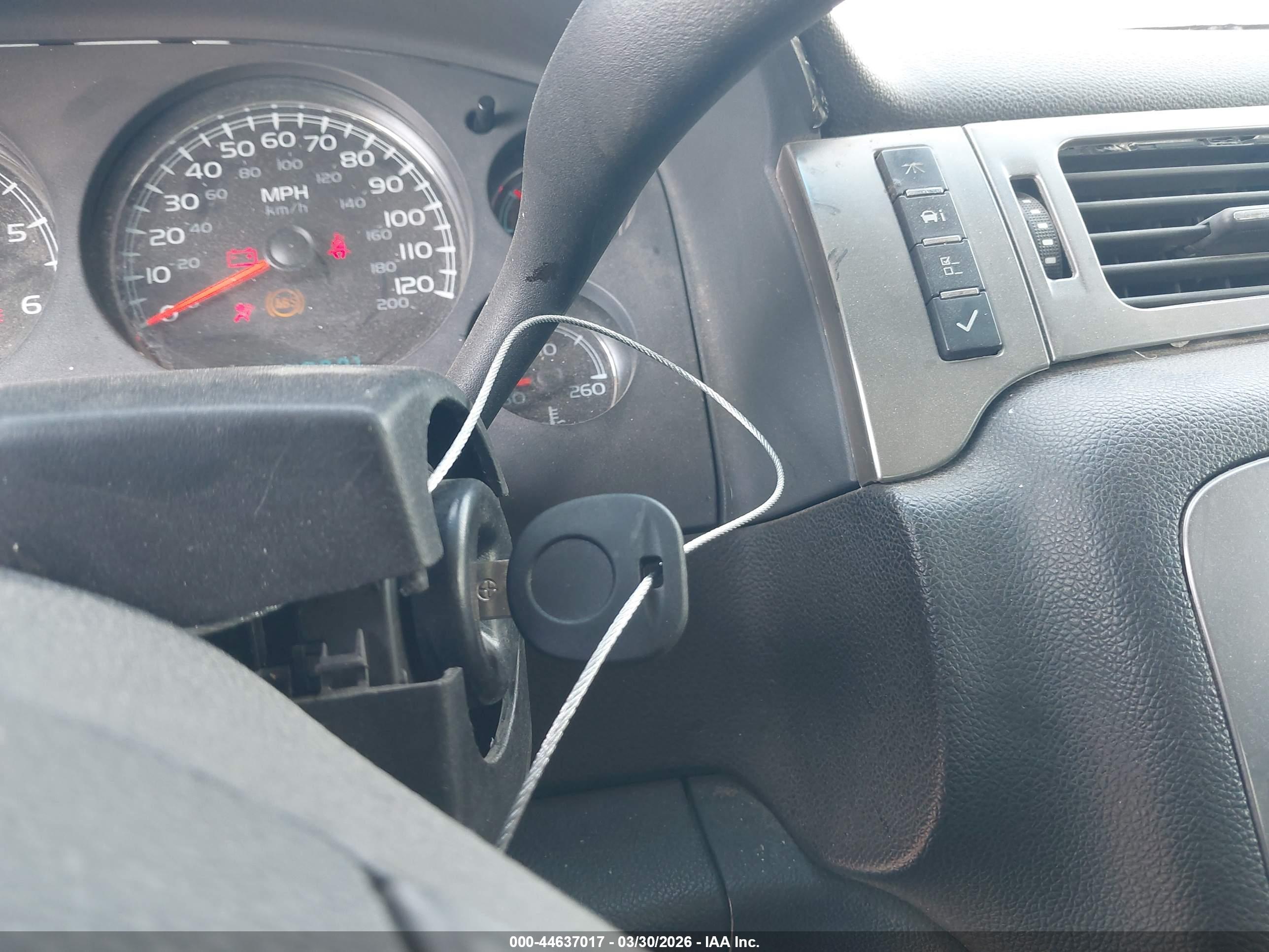 CHEVROLET AVALANCHE image 11